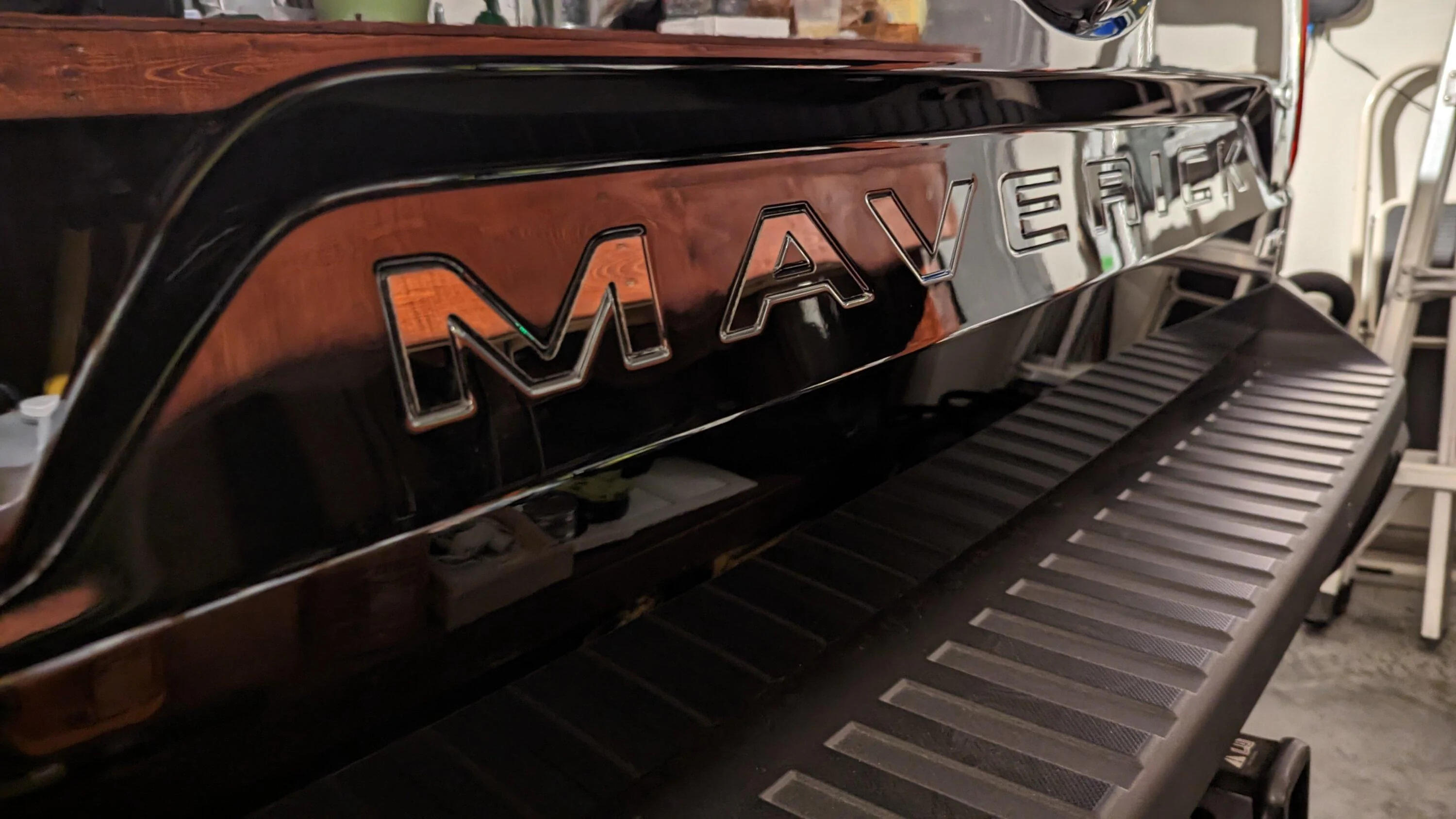 Ford Maverick SHADOW BLACK Maverick Photos Thread PXL_20230606_123229142.NIGHT