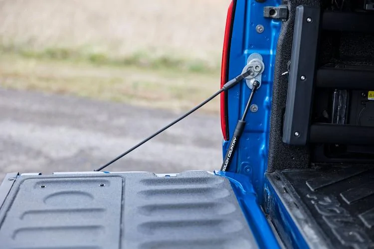Ford Maverick Rough Country Tailgate Assist! Overview and Install Video maverick-tailgate-assist-install3