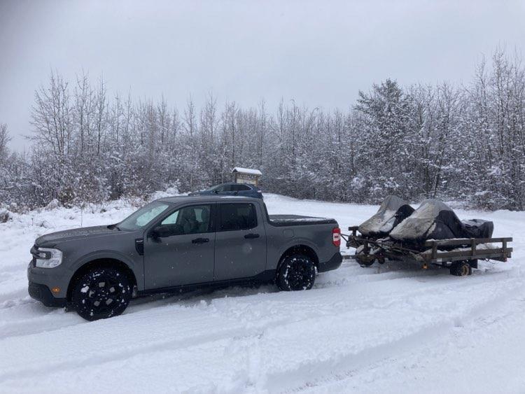 Ford Maverick Hybrid vs EcoBoost in Canadian winters 348368364_1299584260933701_6435338148997997938_n