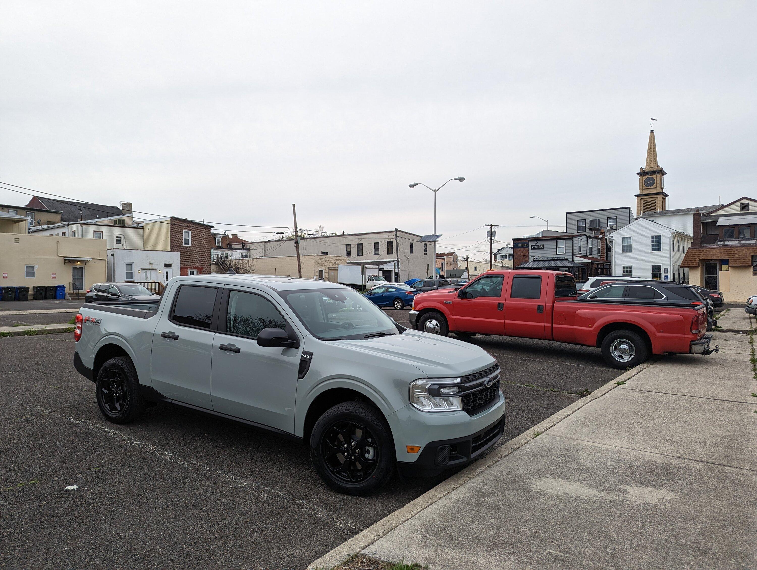 Ford Maverick Post your Maverick next to ridiculously large trucks - photos thread 1