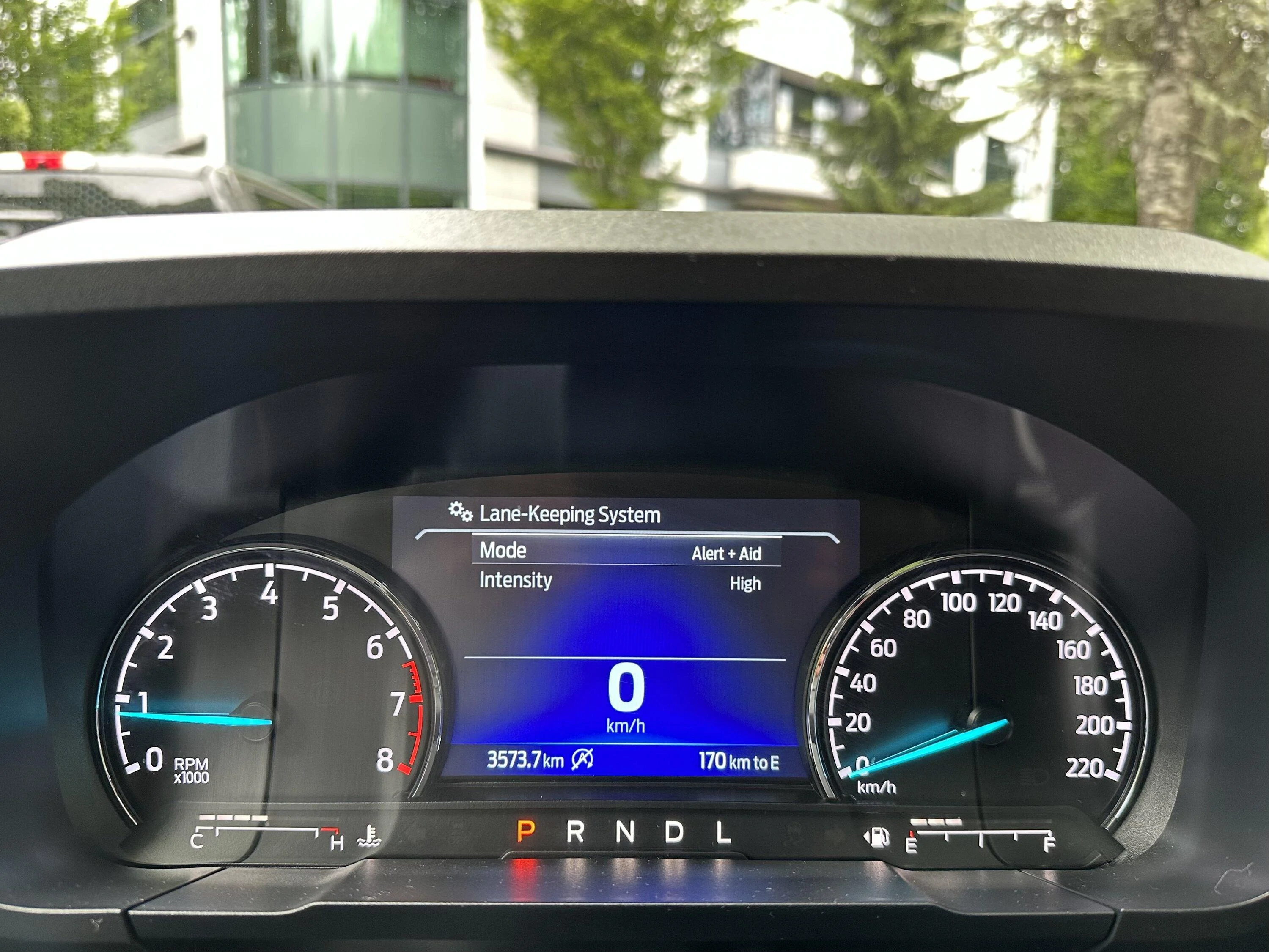 Ford Maverick XLT Tremor Family Road Trip Edition tempImageMefyrT