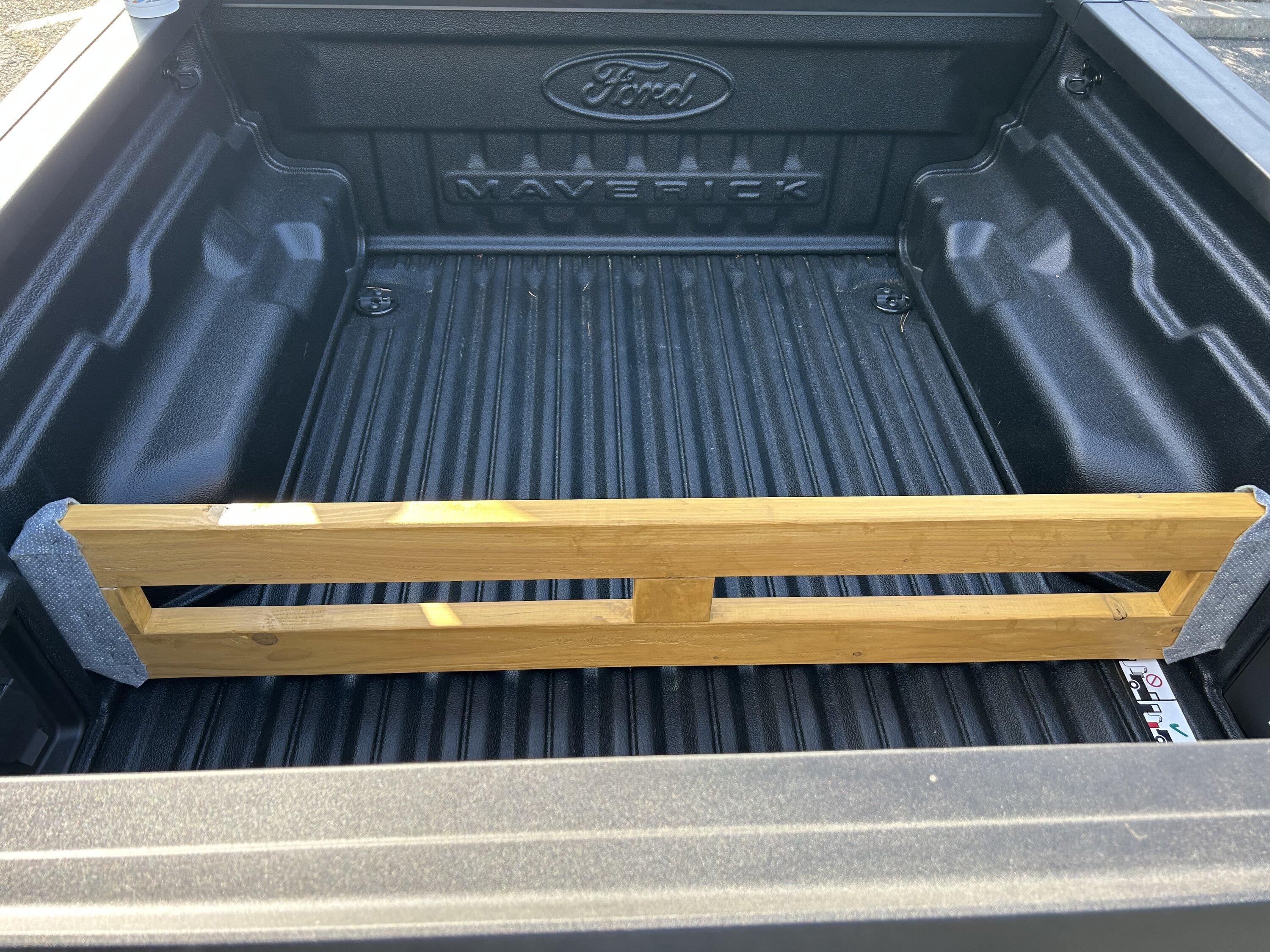 Ford Maverick 2x6 Bed Divider for the Flexbed IMG_0103