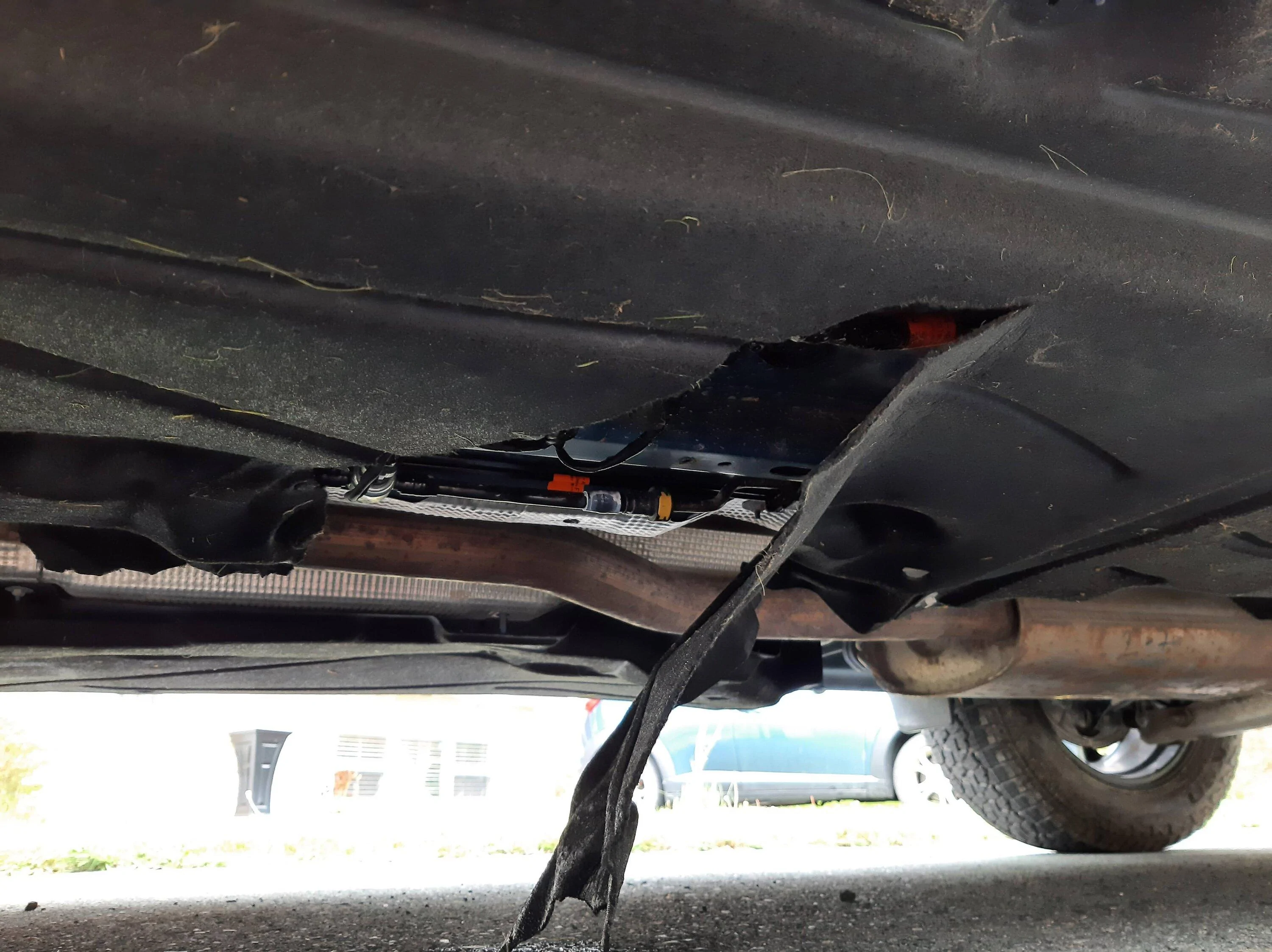 Ford Maverick Enhanced Underbody Protection ? 20230618_164656