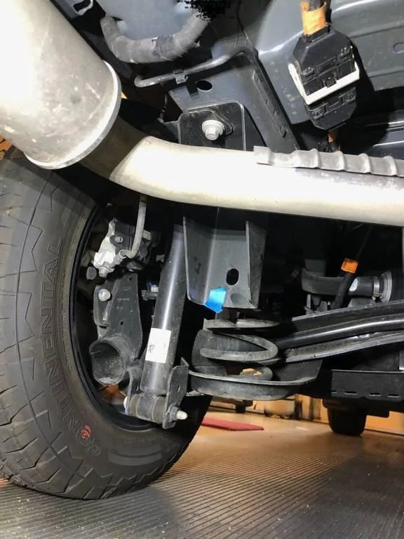 Ford Maverick Please Check for Hybrid Under-Bed Tie Down Brackets Wnr1AN