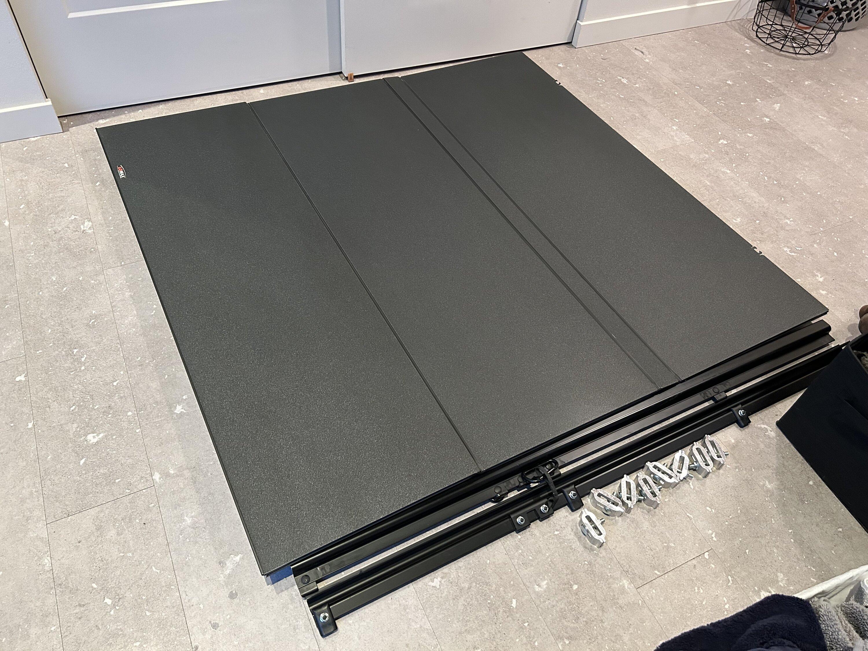 Ford Maverick Lomax Tonneau Cover IMG_2368