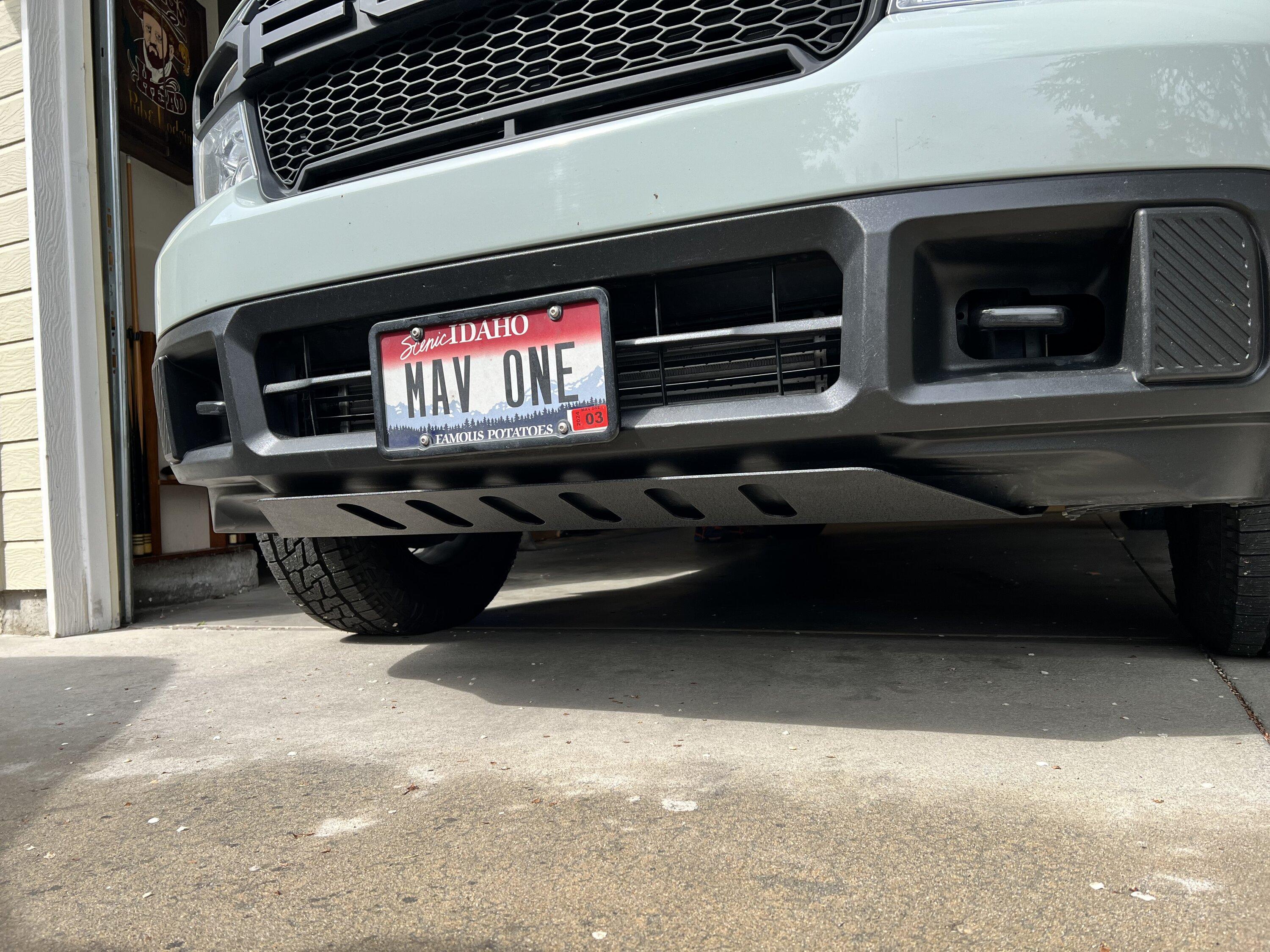 Ford Maverick Looking for certain front fascia/bumper lip IMG_3838