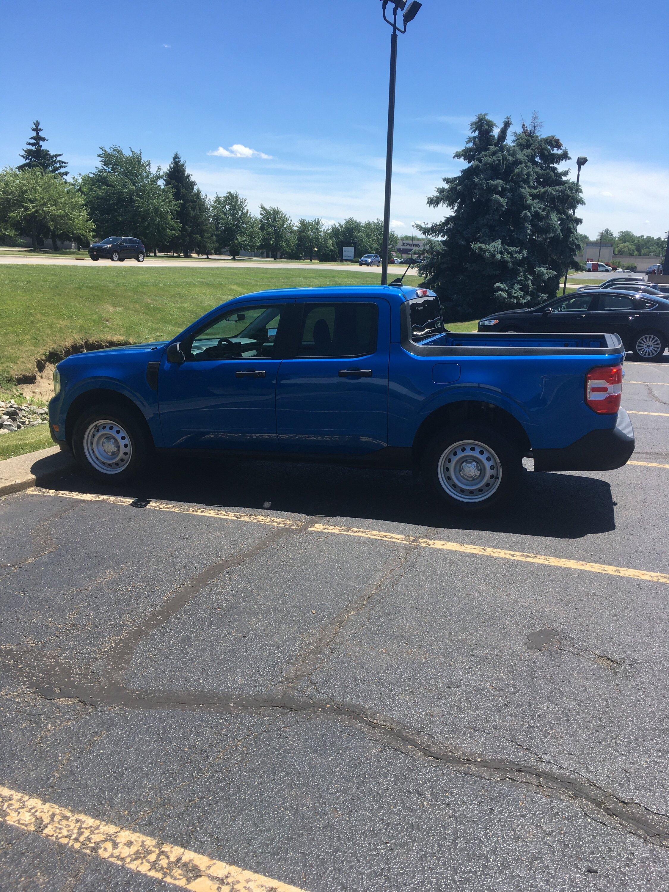 Ford Maverick Unicorn Delivered! XL Hybrid Mavericks Do Exist 1687620891936