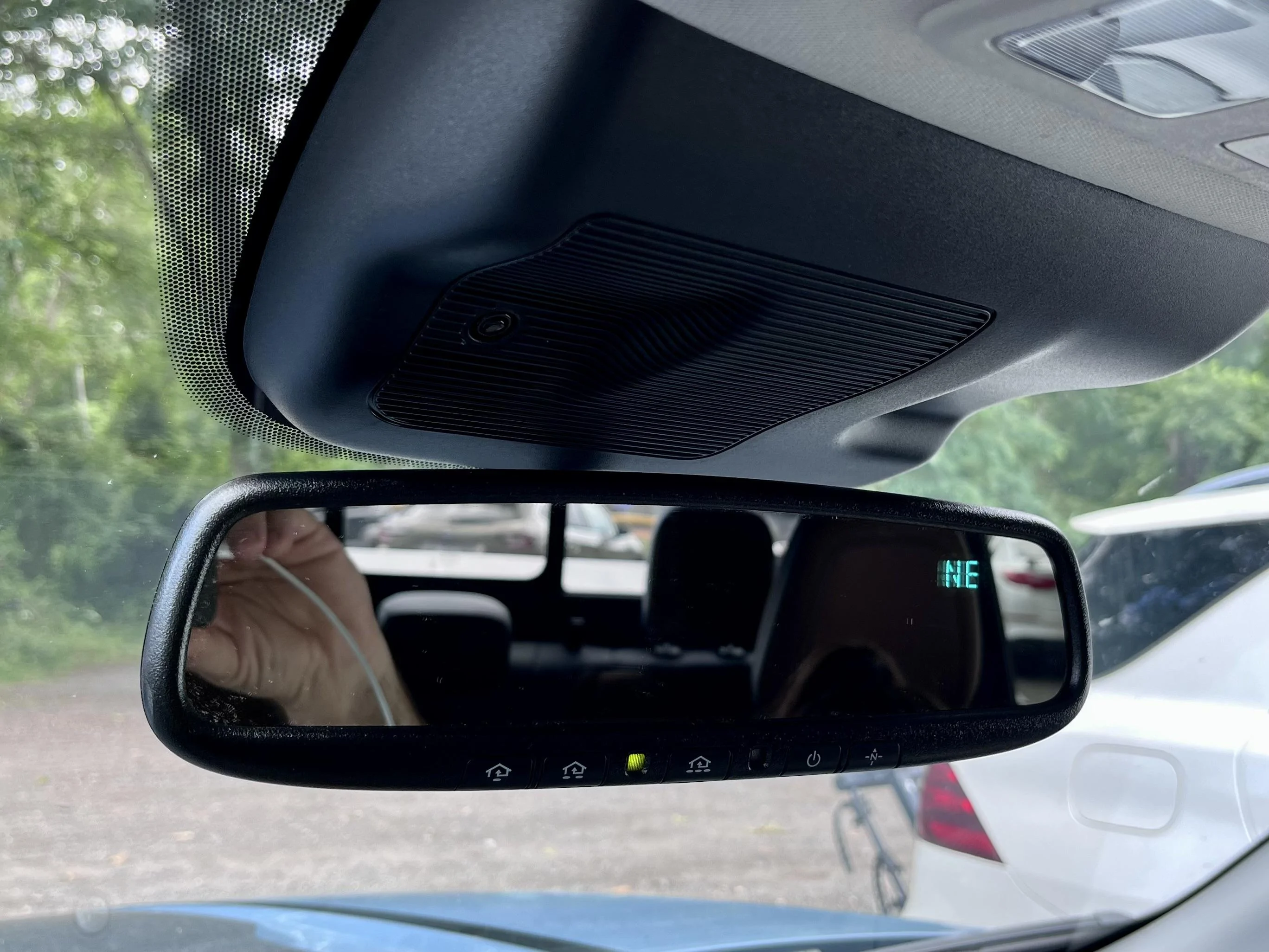 Ford Maverick Rear view mirror upgraded to mirror with auto dim & homelink IMG_8579