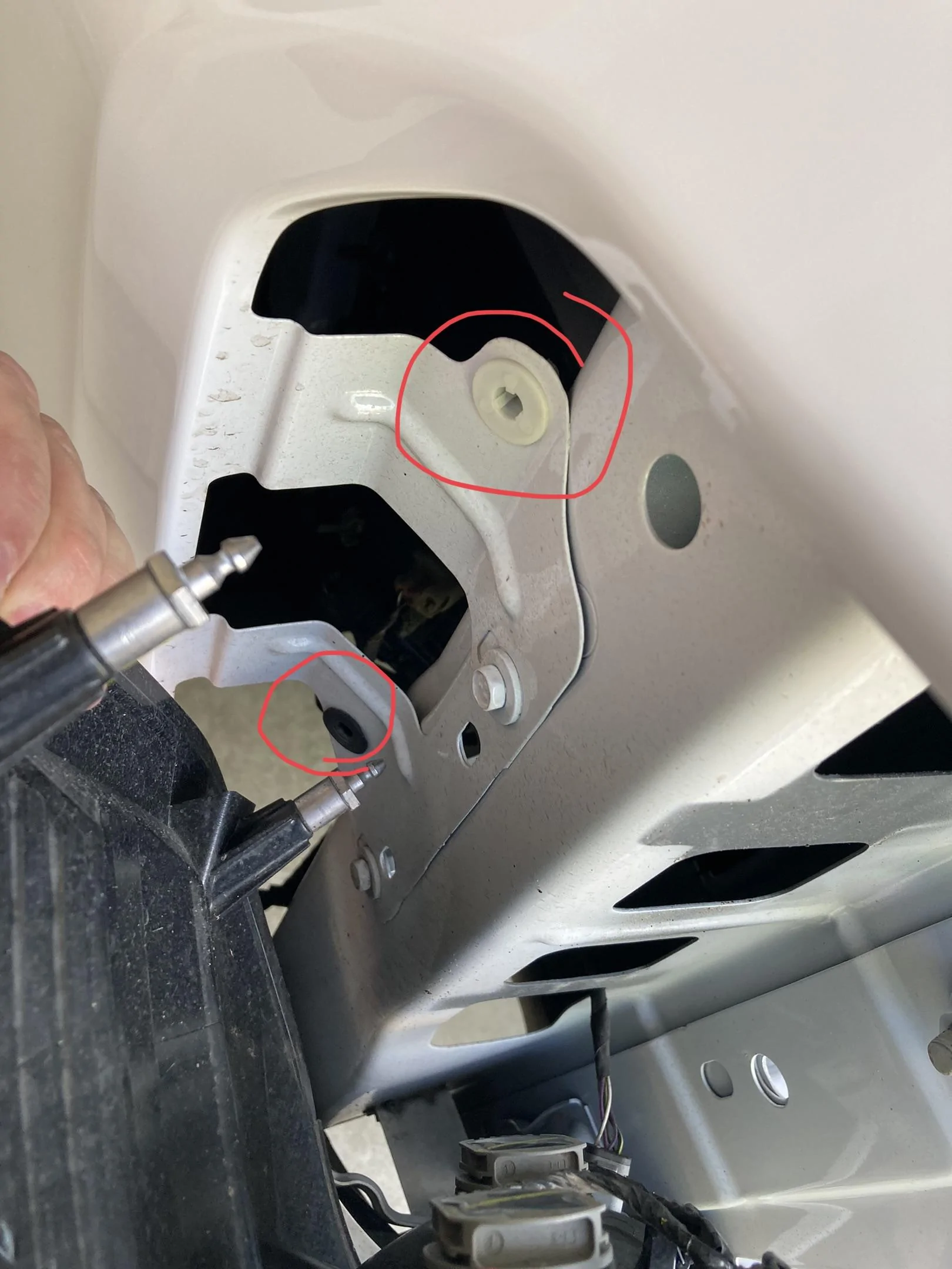 Ford Maverick LEDs for rear brake lights IMG_2896