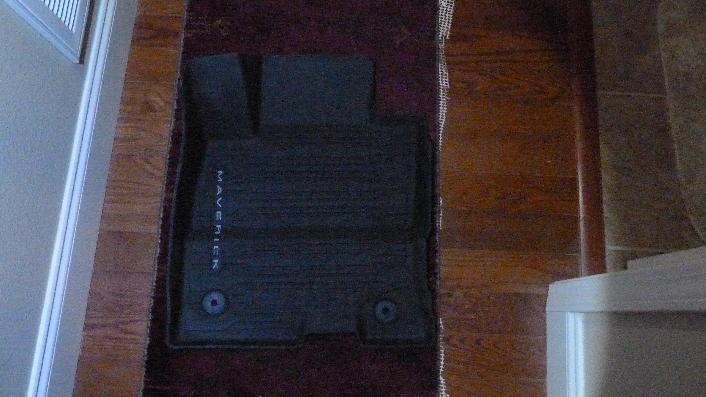 Ford Maverick OEM Maverick Hybrid All-weather Floor Mats P1010559.JPG
