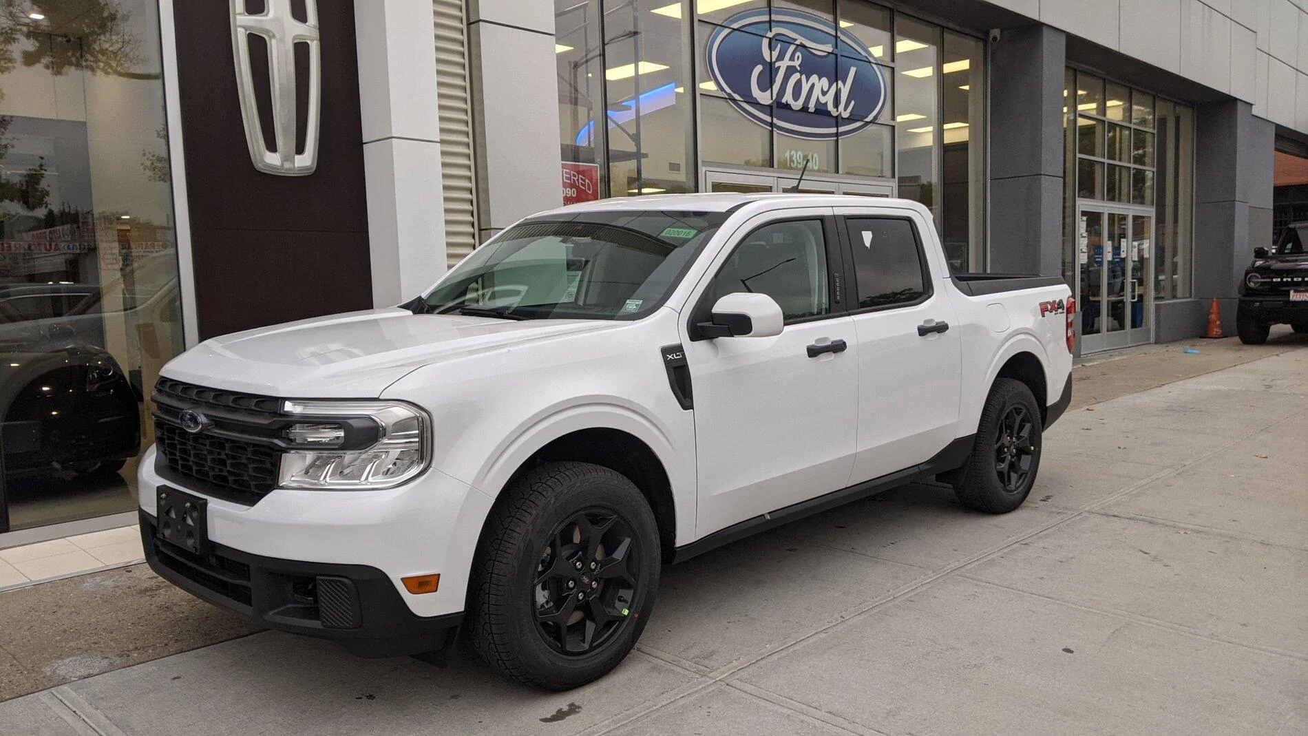 Ford Maverick OXFORD WHITE Maverick Photos Thread PXL_20211013_211211921