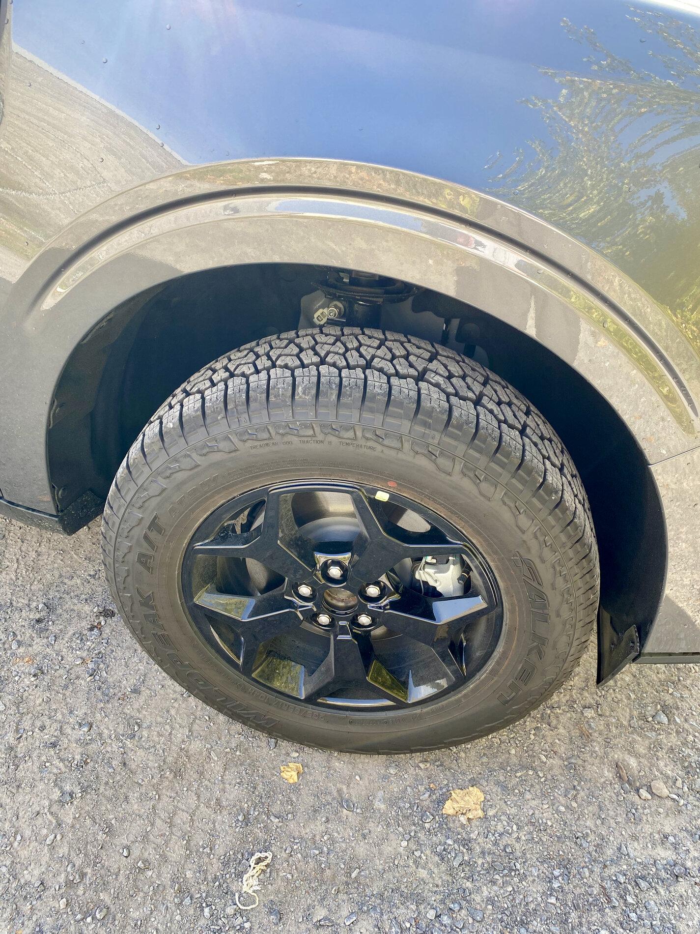 Ford Maverick CARBONIZED GRAY Maverick Photos Thread IMG_9571