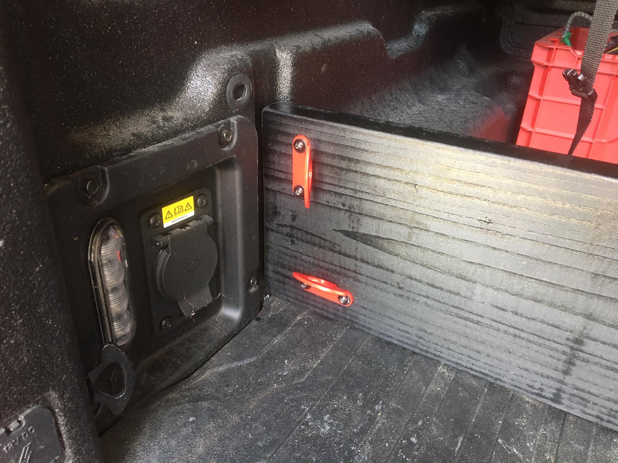 Ford Maverick DIY bed divider with lockable hinges IMG_0343.JPG