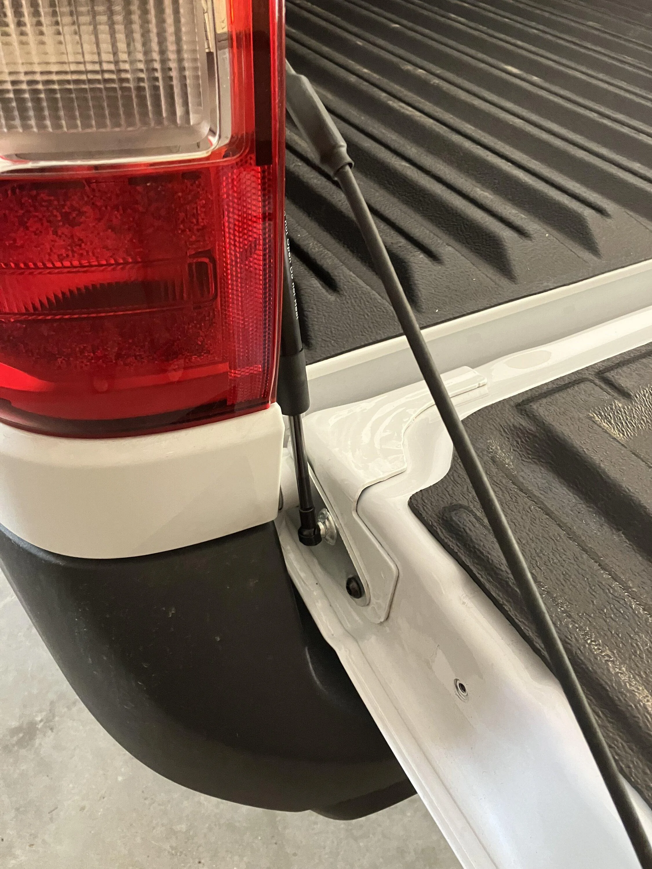 Ford Maverick Rough Country Tailgate Assist! Overview and Install Video IMG_4610