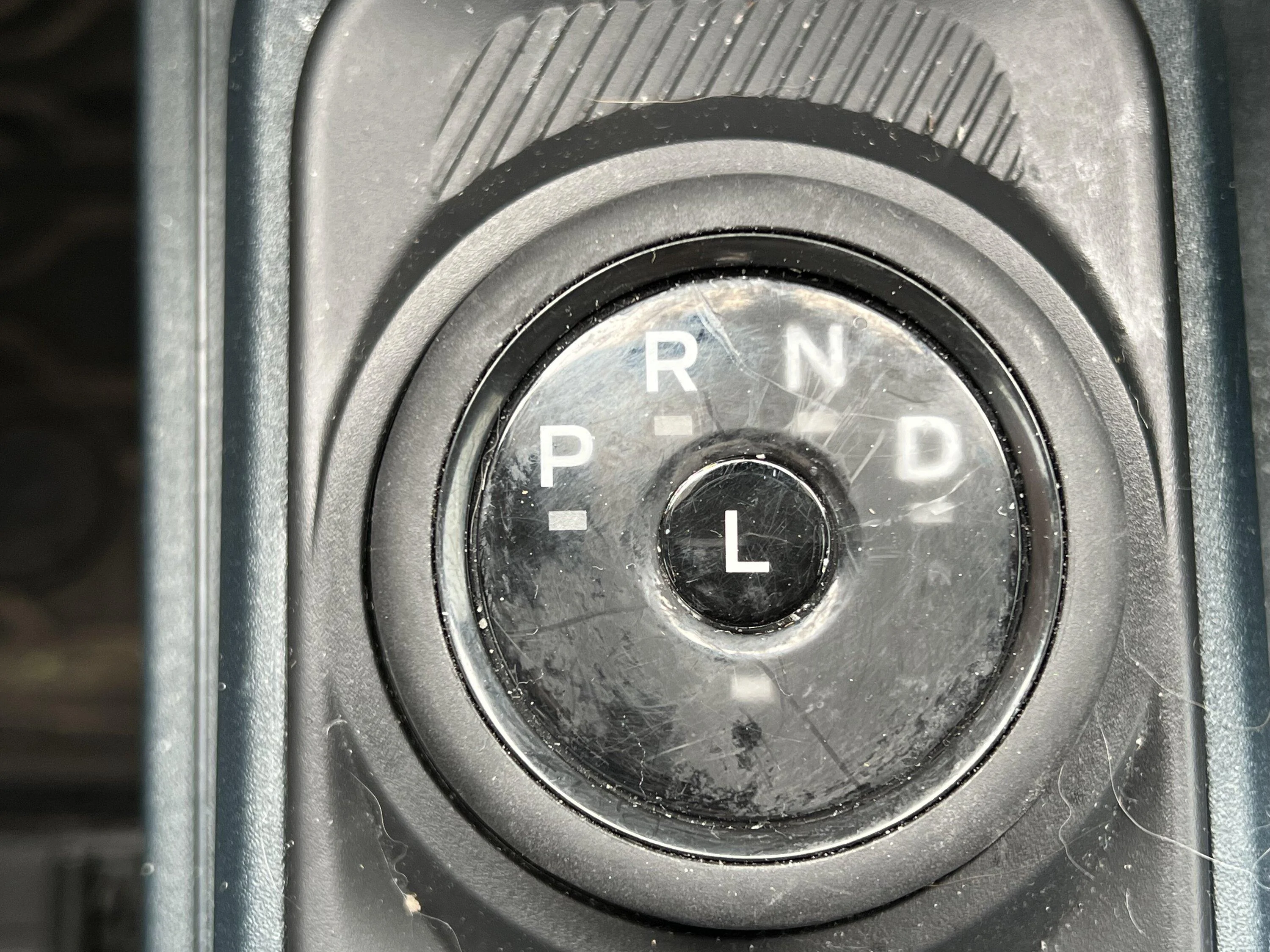 Ford Maverick Fluid INSIDE speedometer plastic and rotary shifter IMG_9481