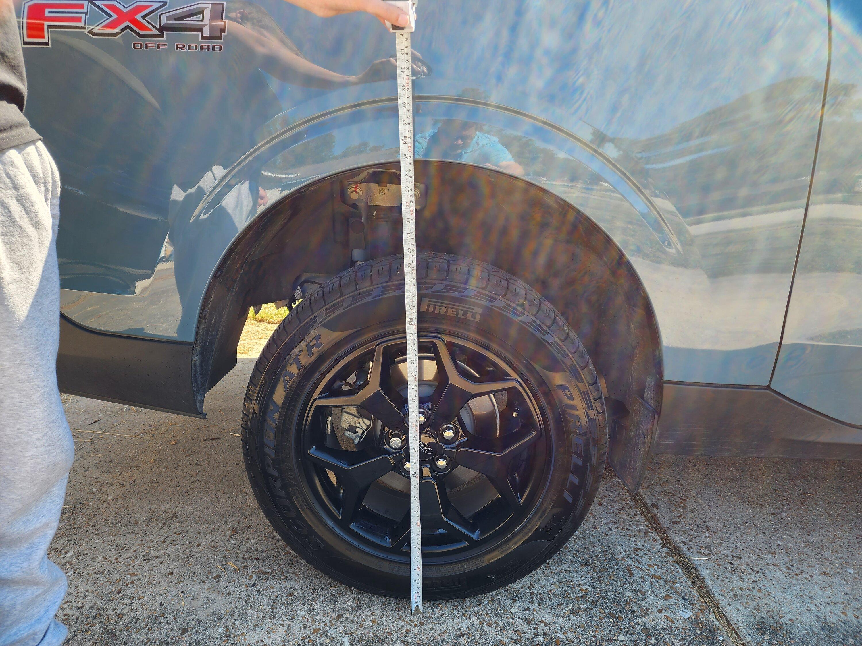 Ford Maverick 2.5 inch superlift added. 20221014_145649