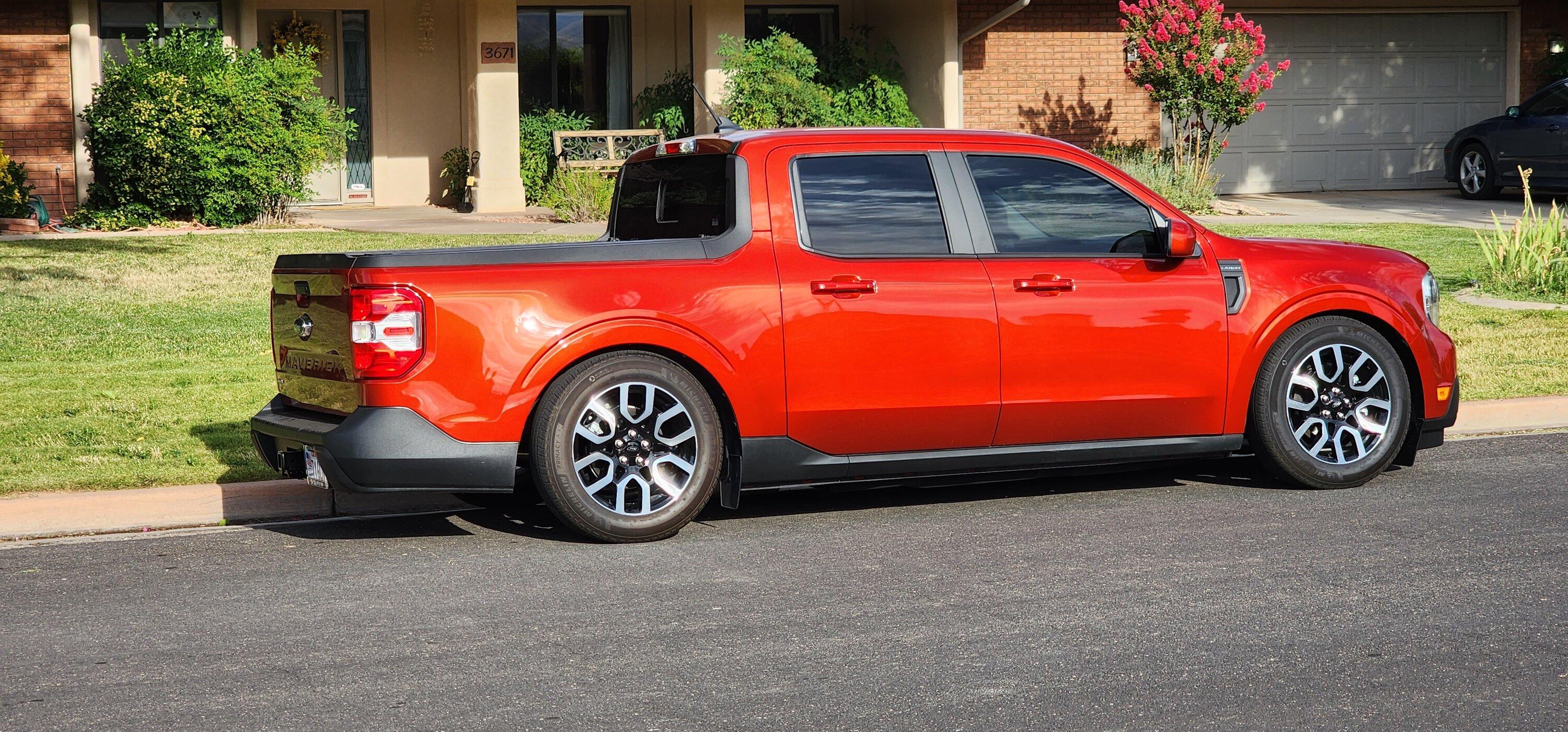 Ford Maverick Slammed on Silver's Coilovers (23 Hybrid Lariat) 20230629_184324