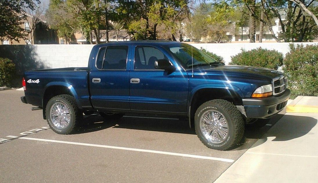 Ford Maverick Wildpeaks tread life 04 Dakota  4x4