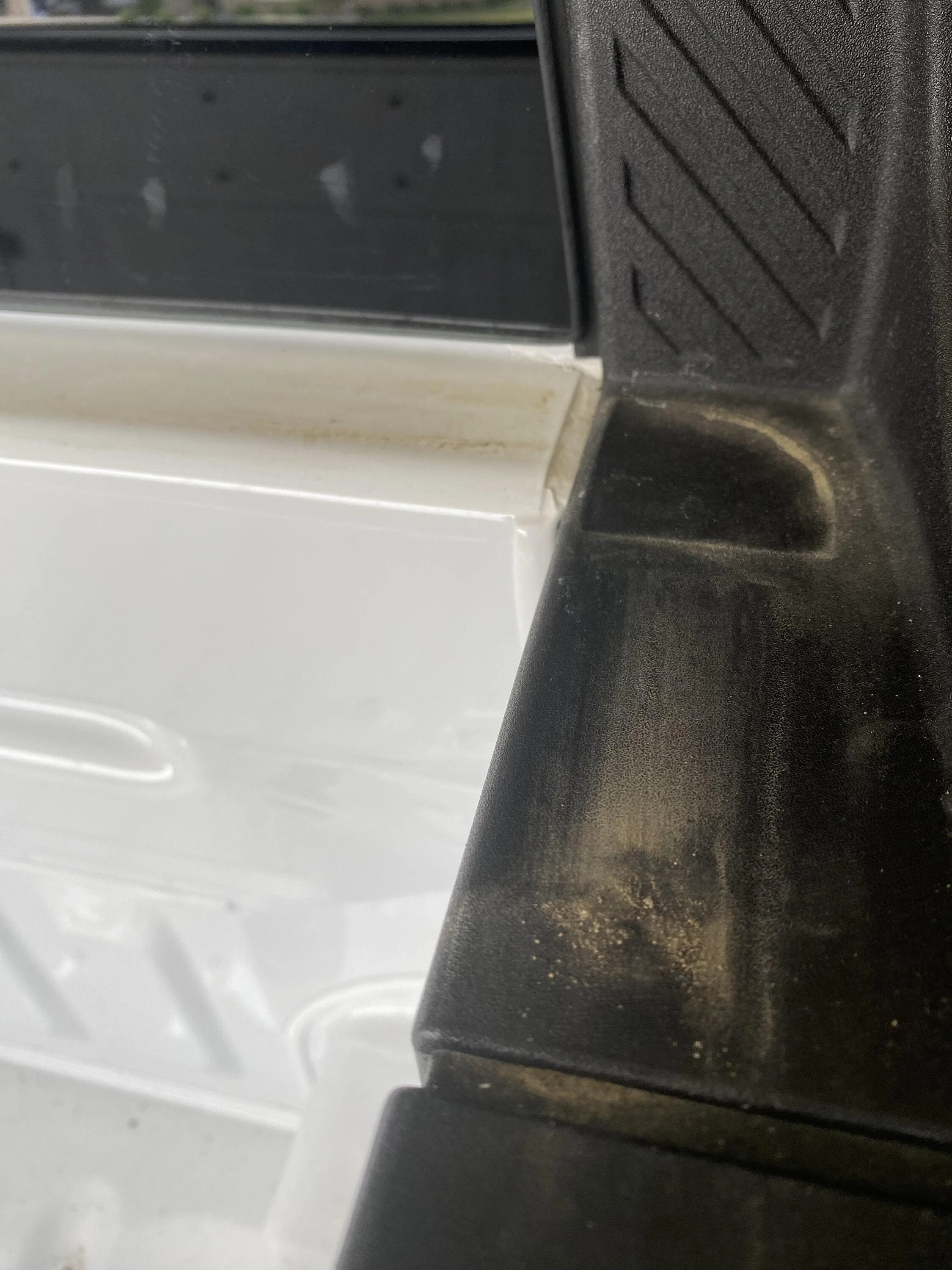 Ford Maverick Tonneau cover vs. Cap? E7ADAA88-4642-433E-9F8E-AC242834E126