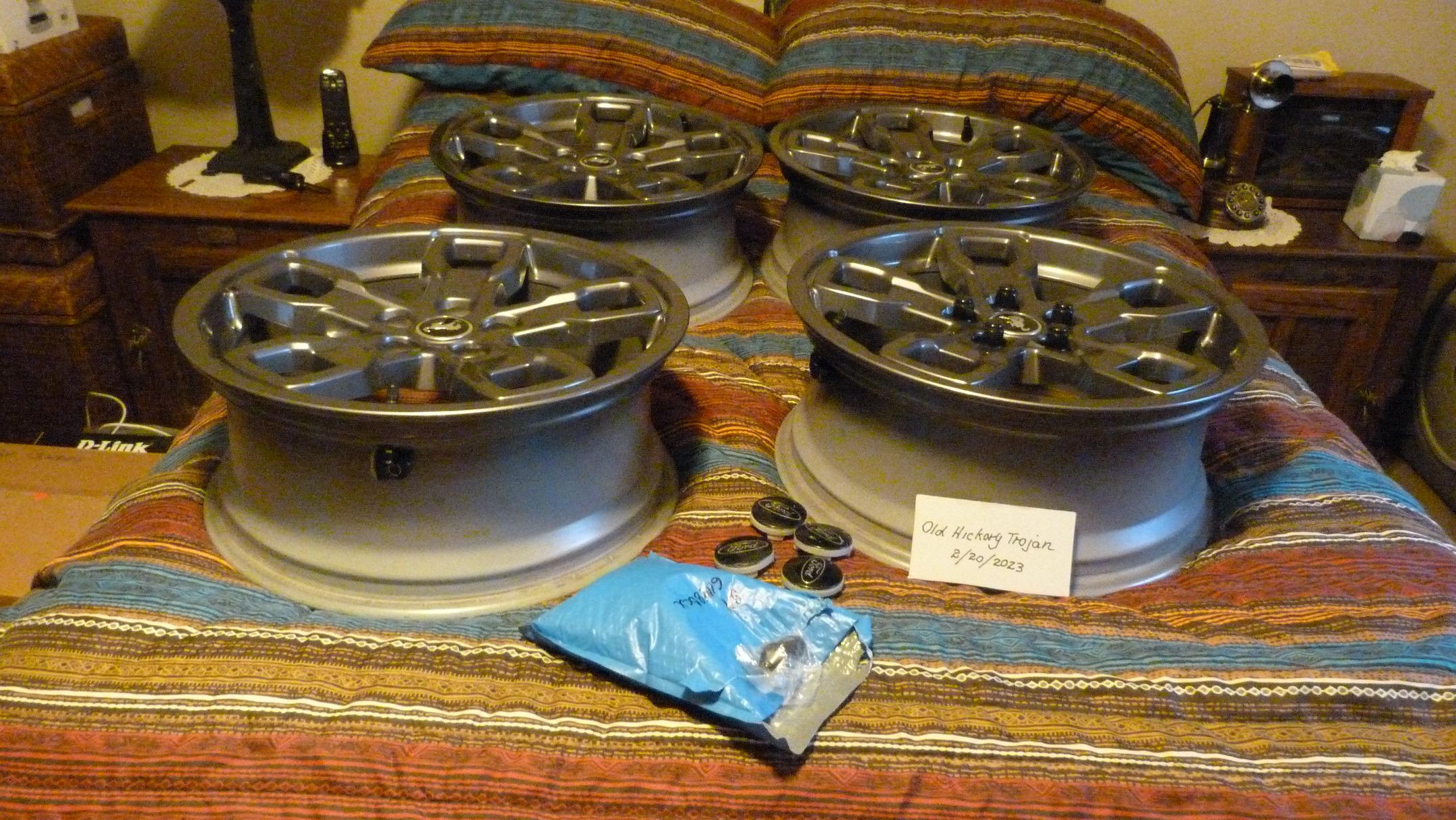 Ford Maverick BRONCO SPORT BIG BEND Wheels P1010552