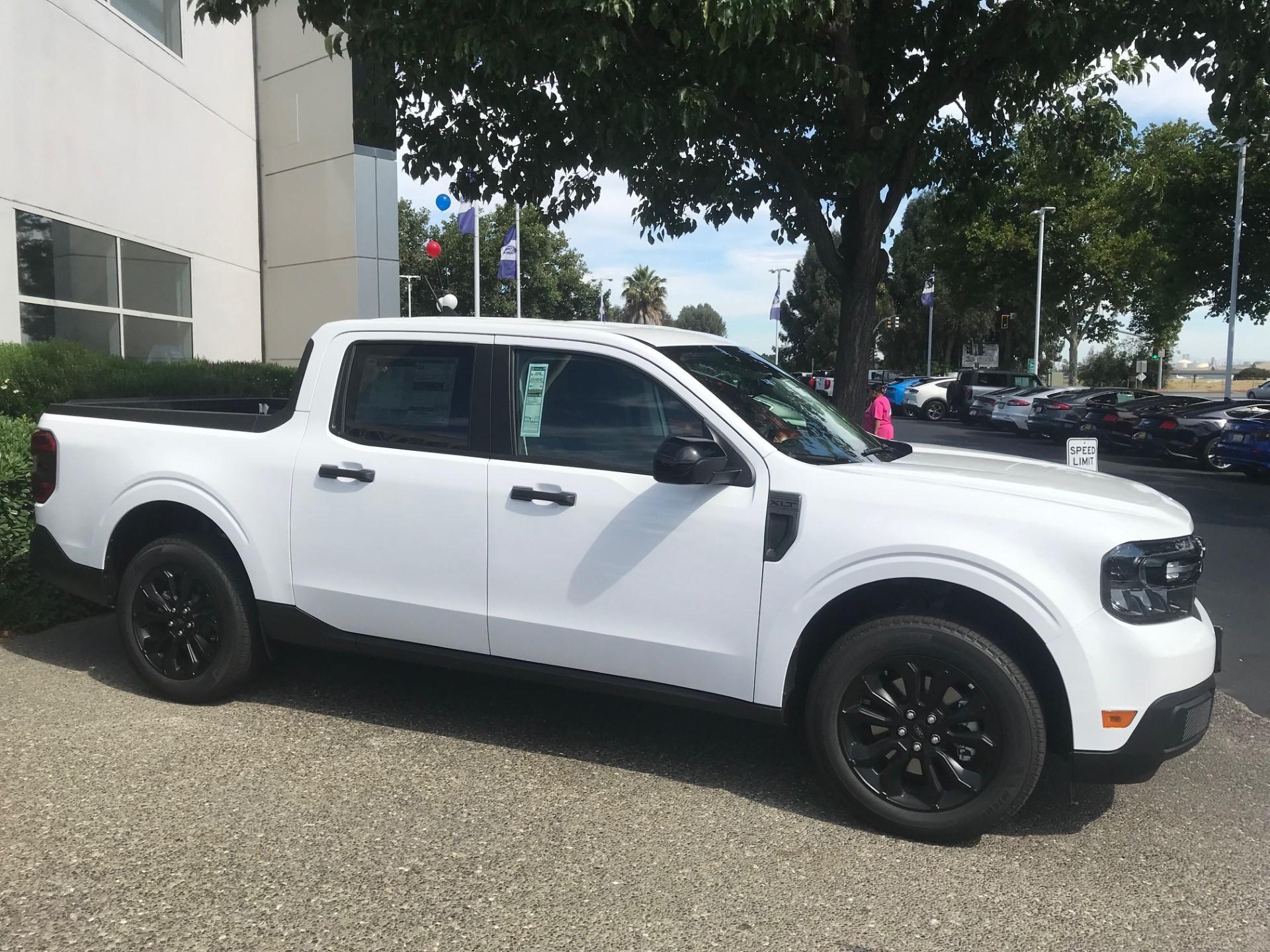 Ford Maverick Here's my Tremor, Let's see yours Oxford XLT VIN 3FTTW8F94PRA56260 3