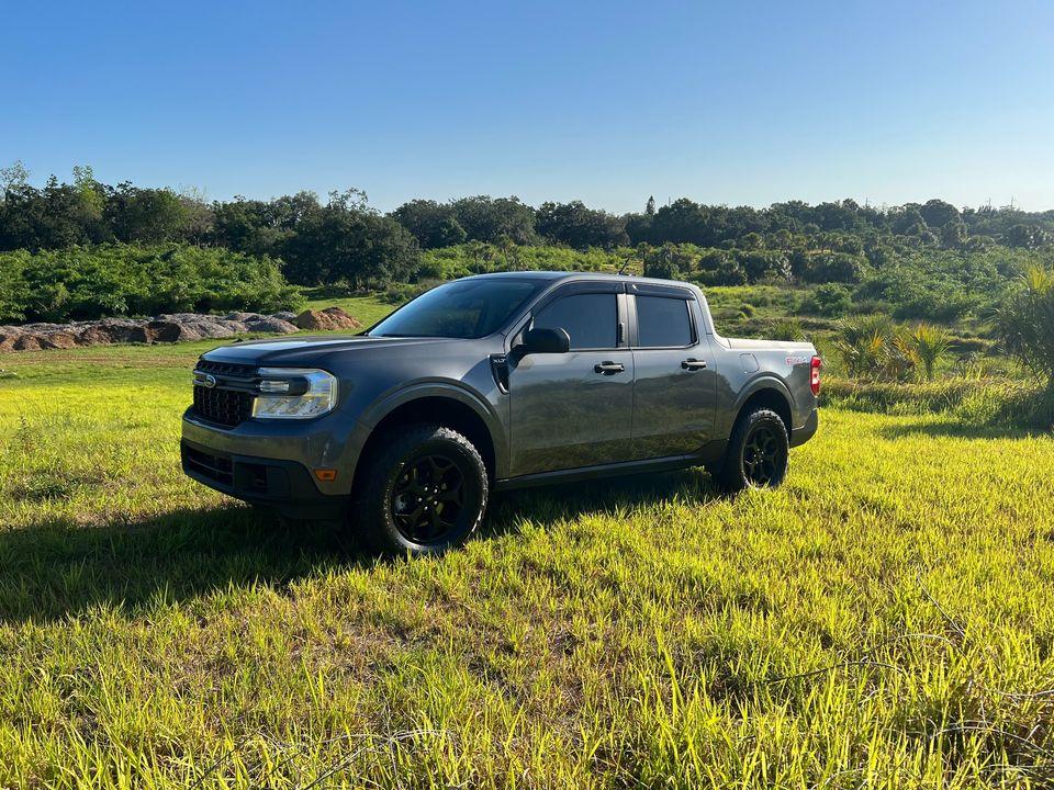 Ford Maverick 2022 Maverick XLT AWD FX4 with 4k tow package mav 1