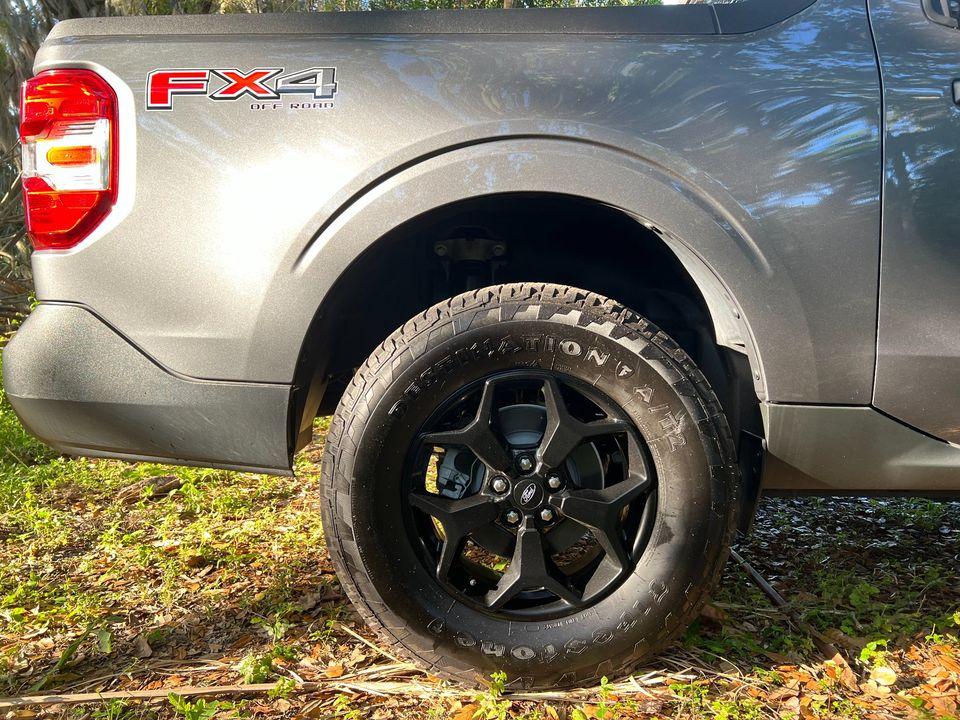Ford Maverick 2022 Maverick XLT AWD FX4 with 4k tow package mav 3