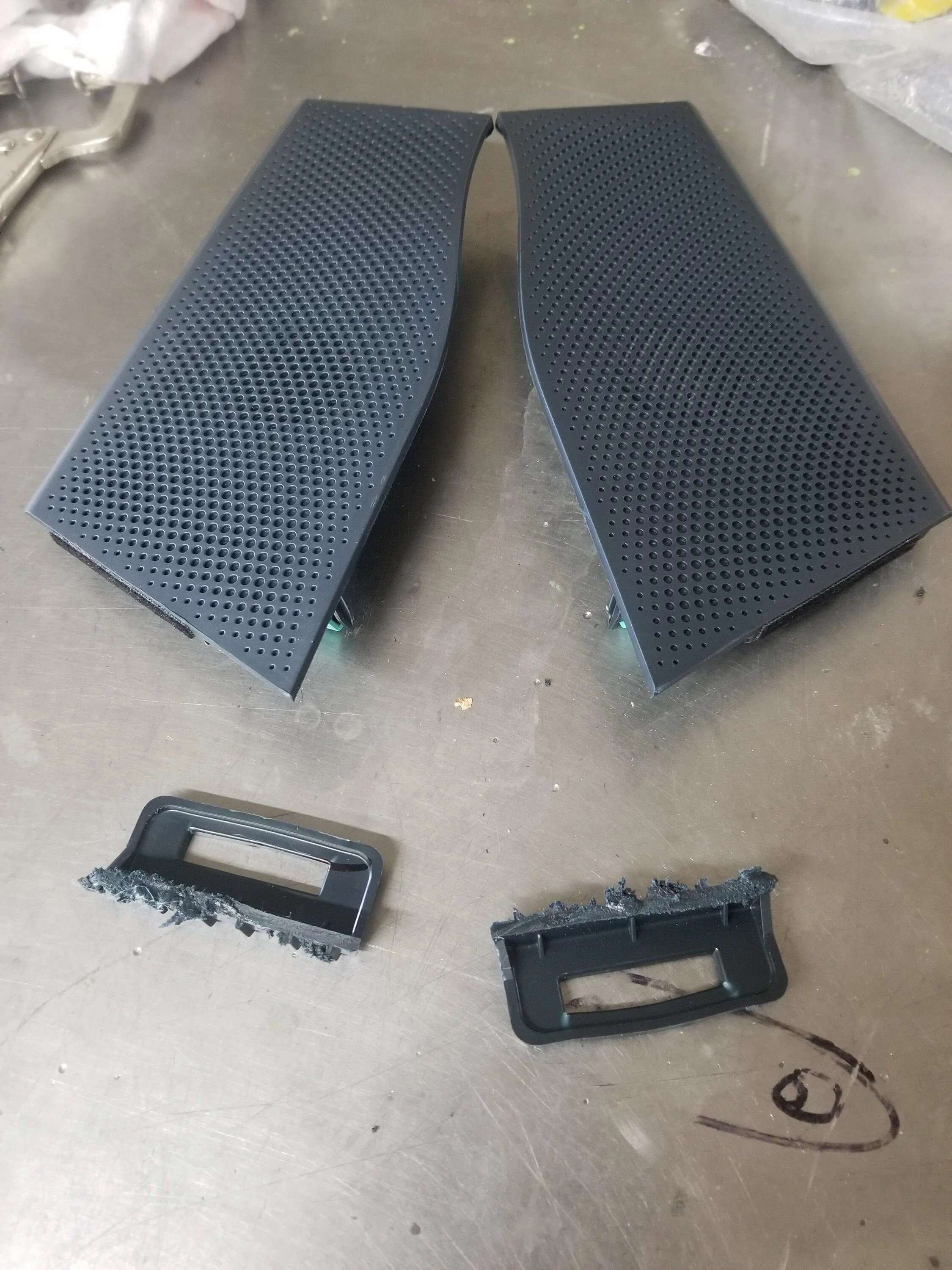 Ford Maverick Clicking noise inside dashboard 20230718_125207