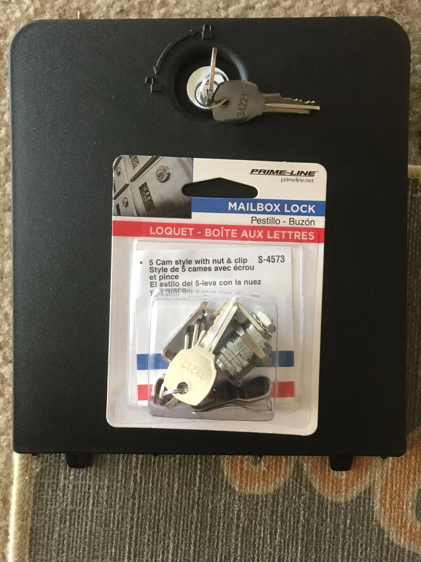 Ford Maverick Bed cubby door lock? LOCK 3