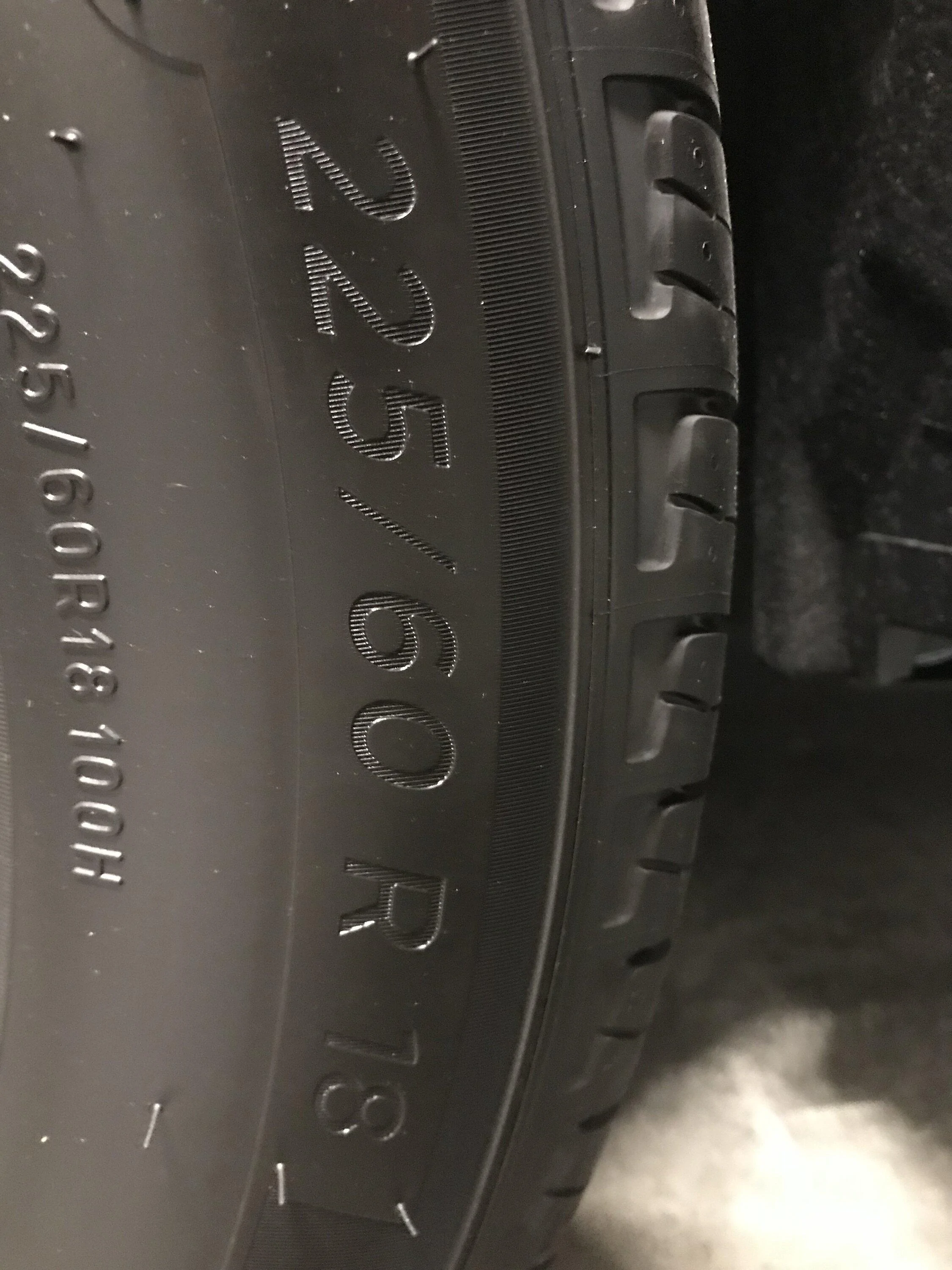 Ford Maverick Full size spare tire 09550BB0-3C29-42A0-AA50-9331592F2918