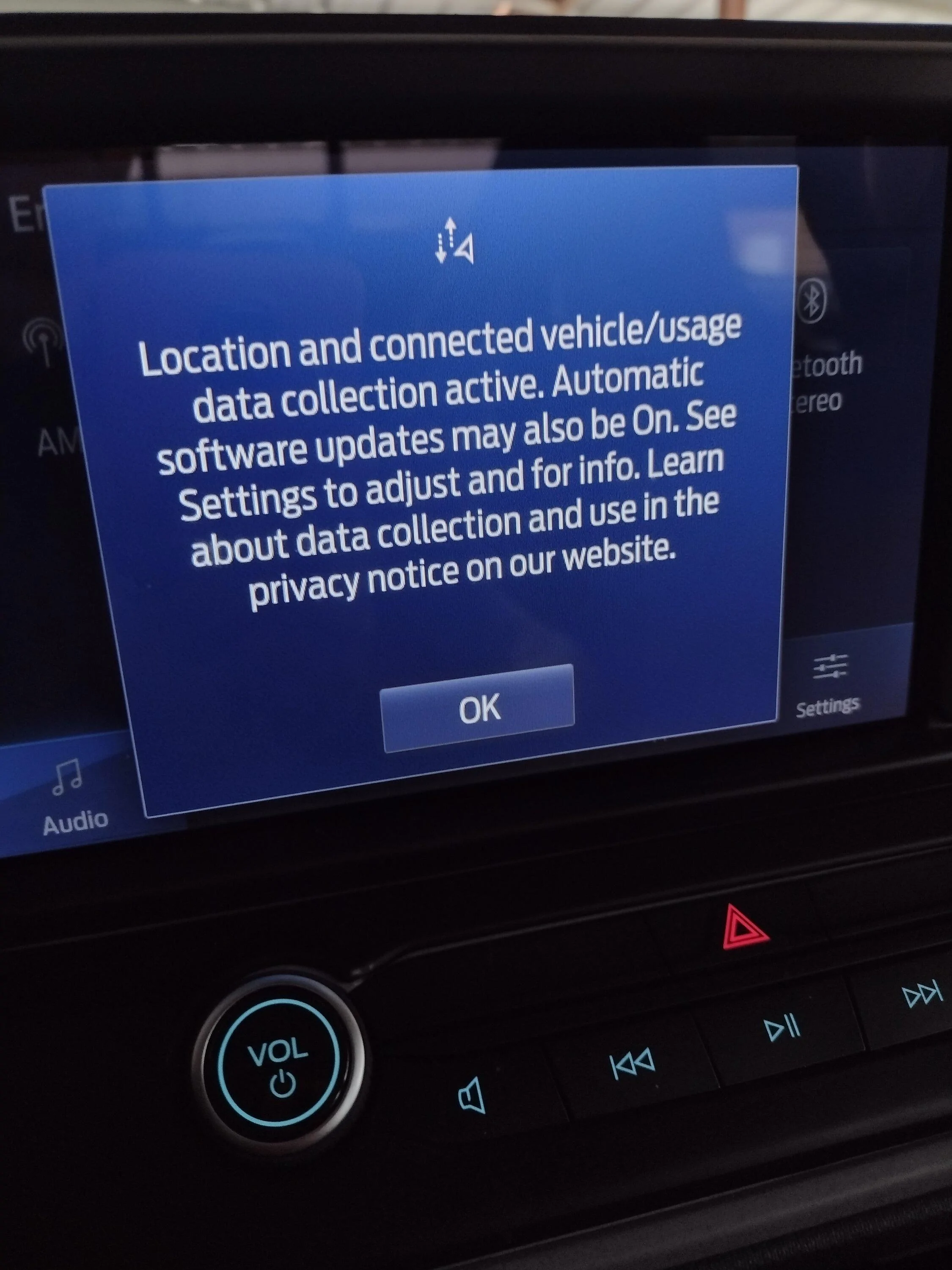 Ford Maverick usb does not recognize  flash drive IMG_20230723_174019355_HDR