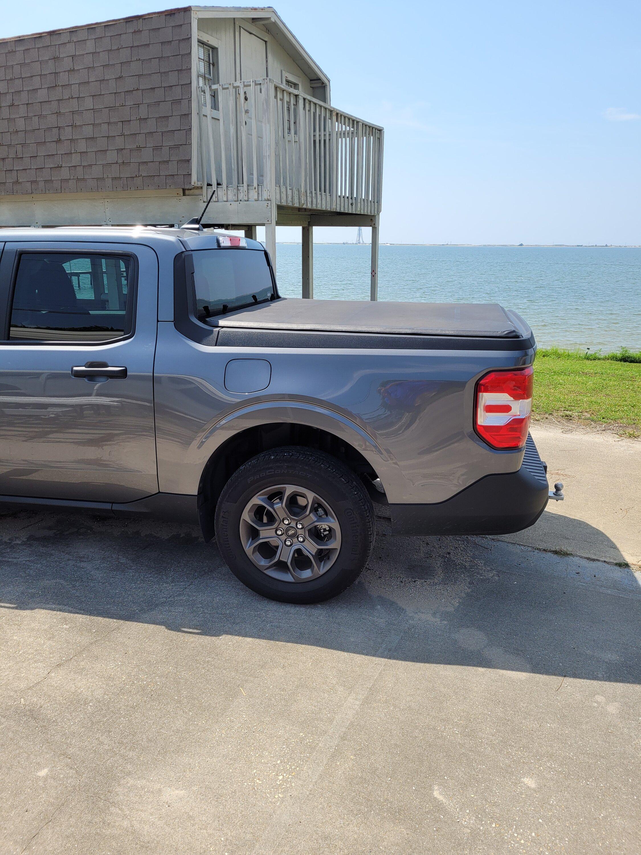 Ford Maverick Ford Hard Folding Tonneau Cover Installed 16904727848254482102518645897692