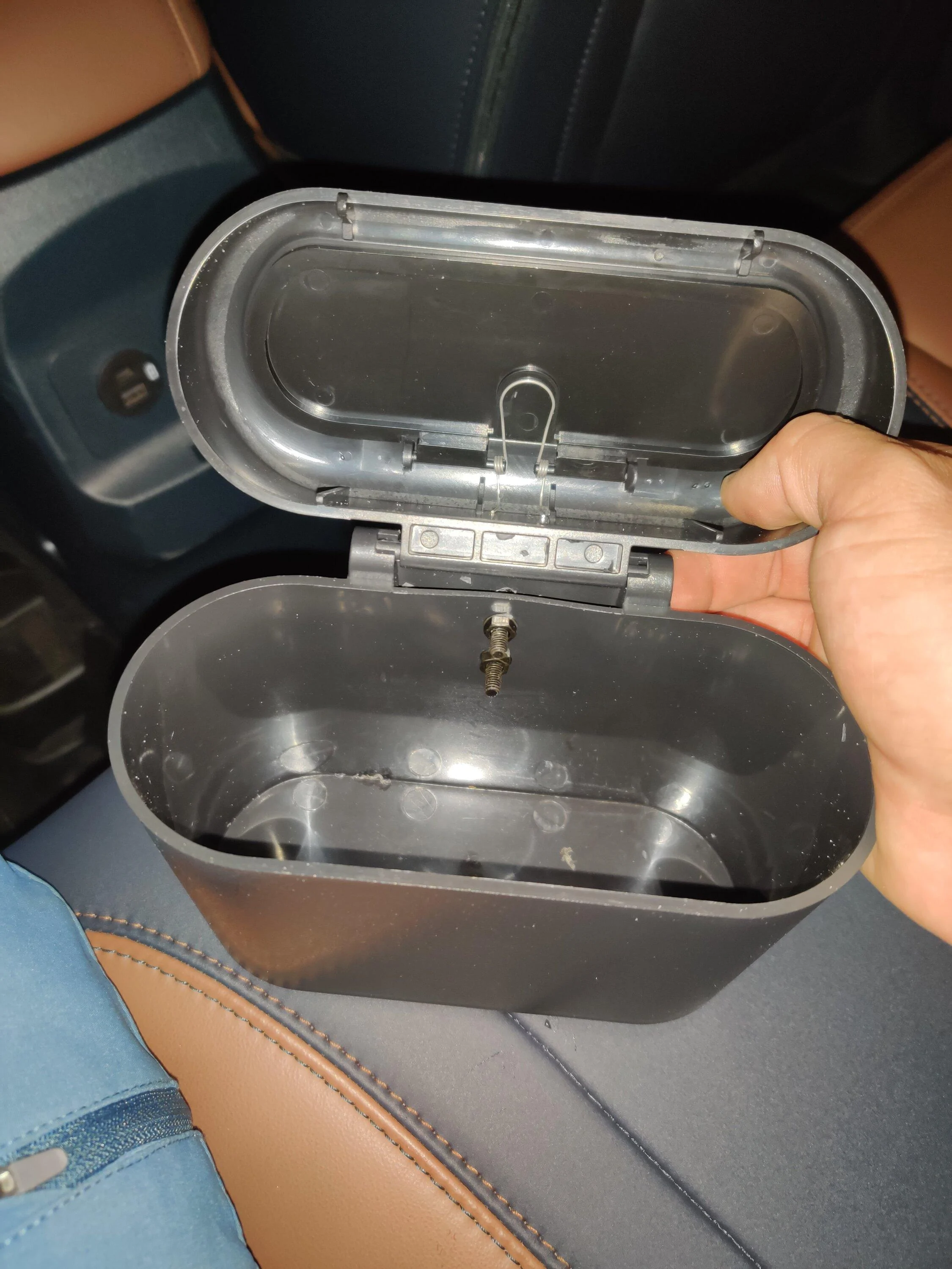 Ford Maverick Ford FITS Trash Can DIY with links and pictures IMG_20230730_223722