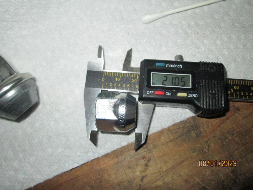 Ford Maverick How tall/deep do my lug nuts need to be? 14mm open lug nut 3