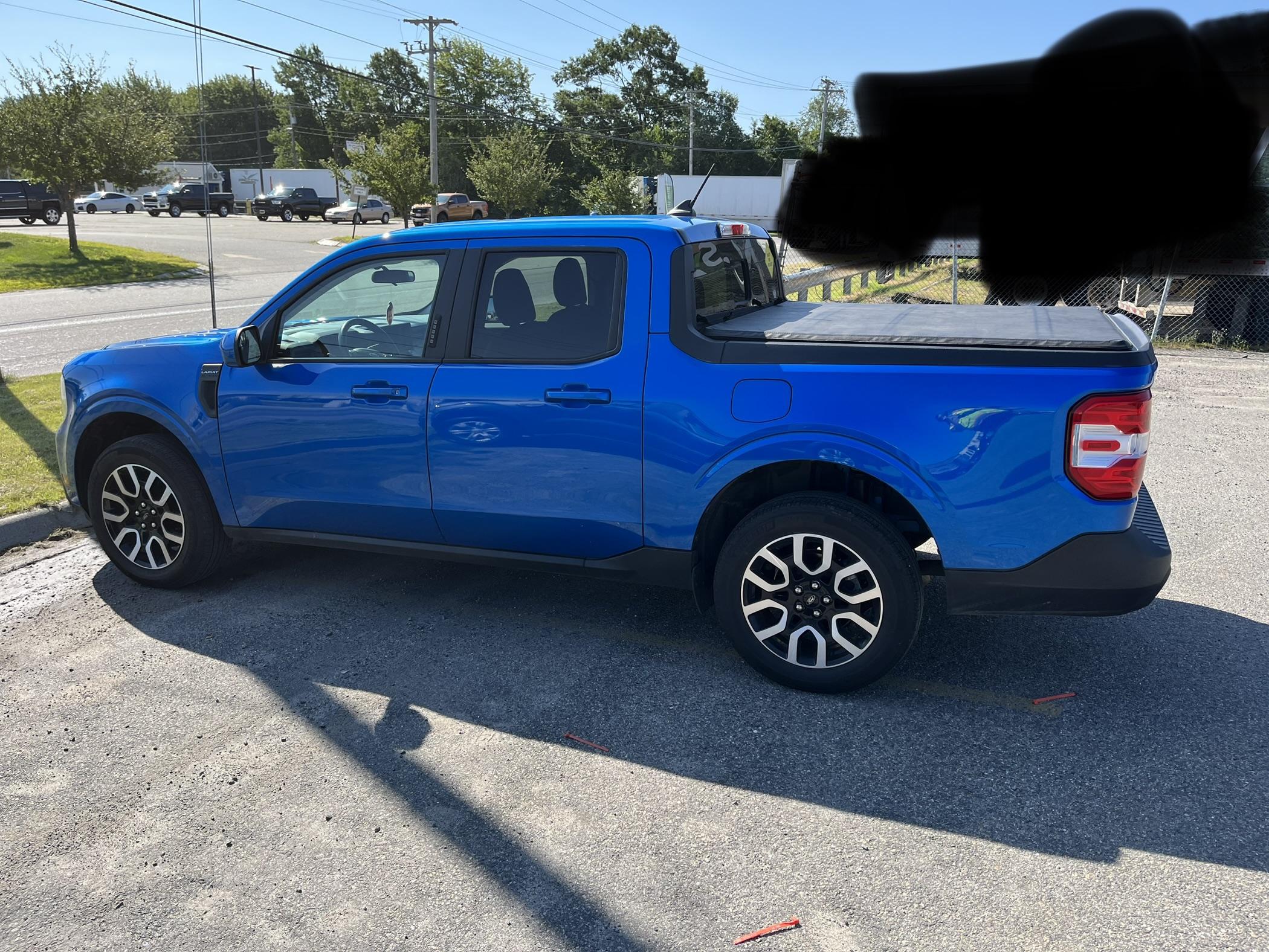 Ford Maverick 2022 Maverick Lariat Velocity Blue. $36,000 OBO IMG_0930