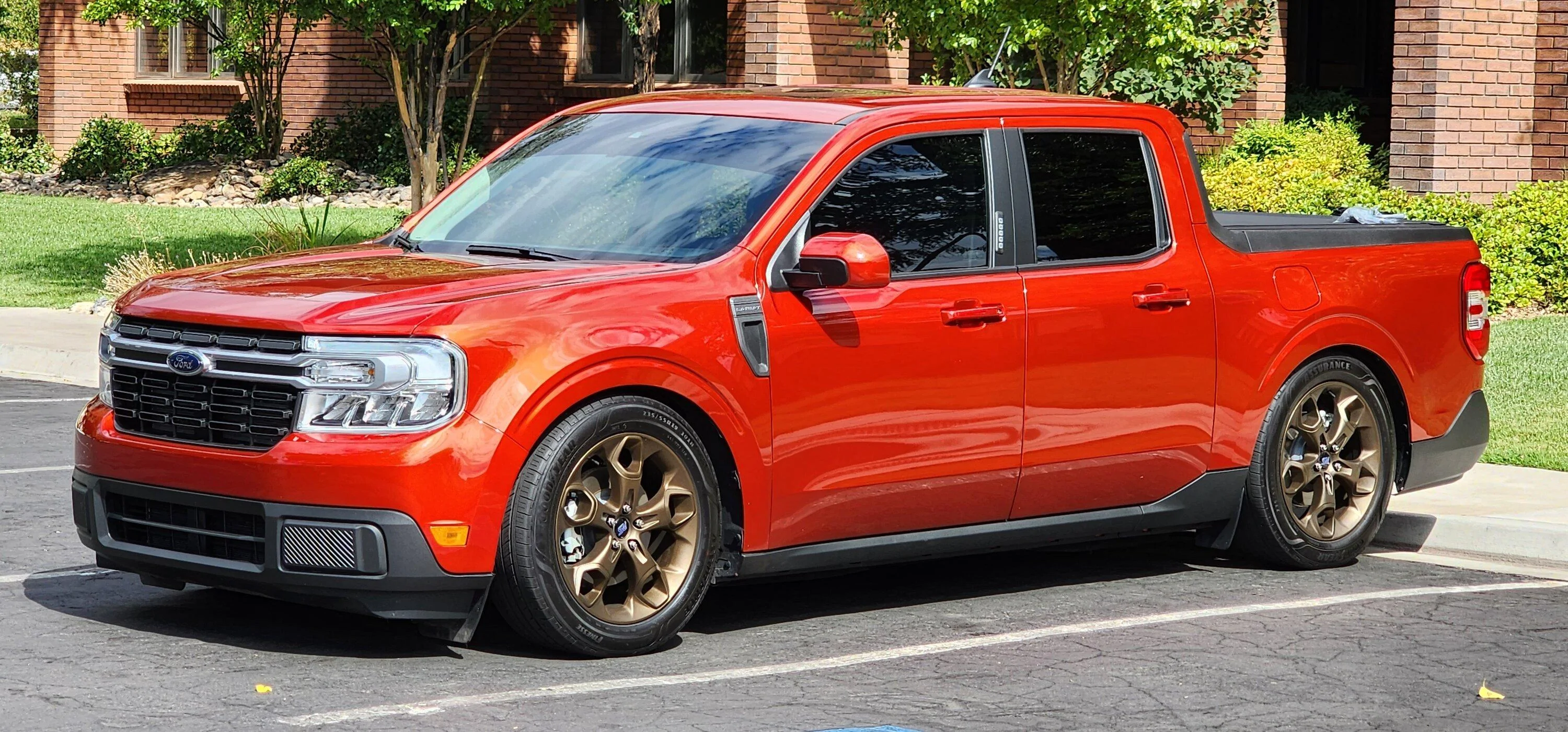 Ford Maverick Slammed on Silver's Coilovers (23 Hybrid Lariat) 20230731_104746