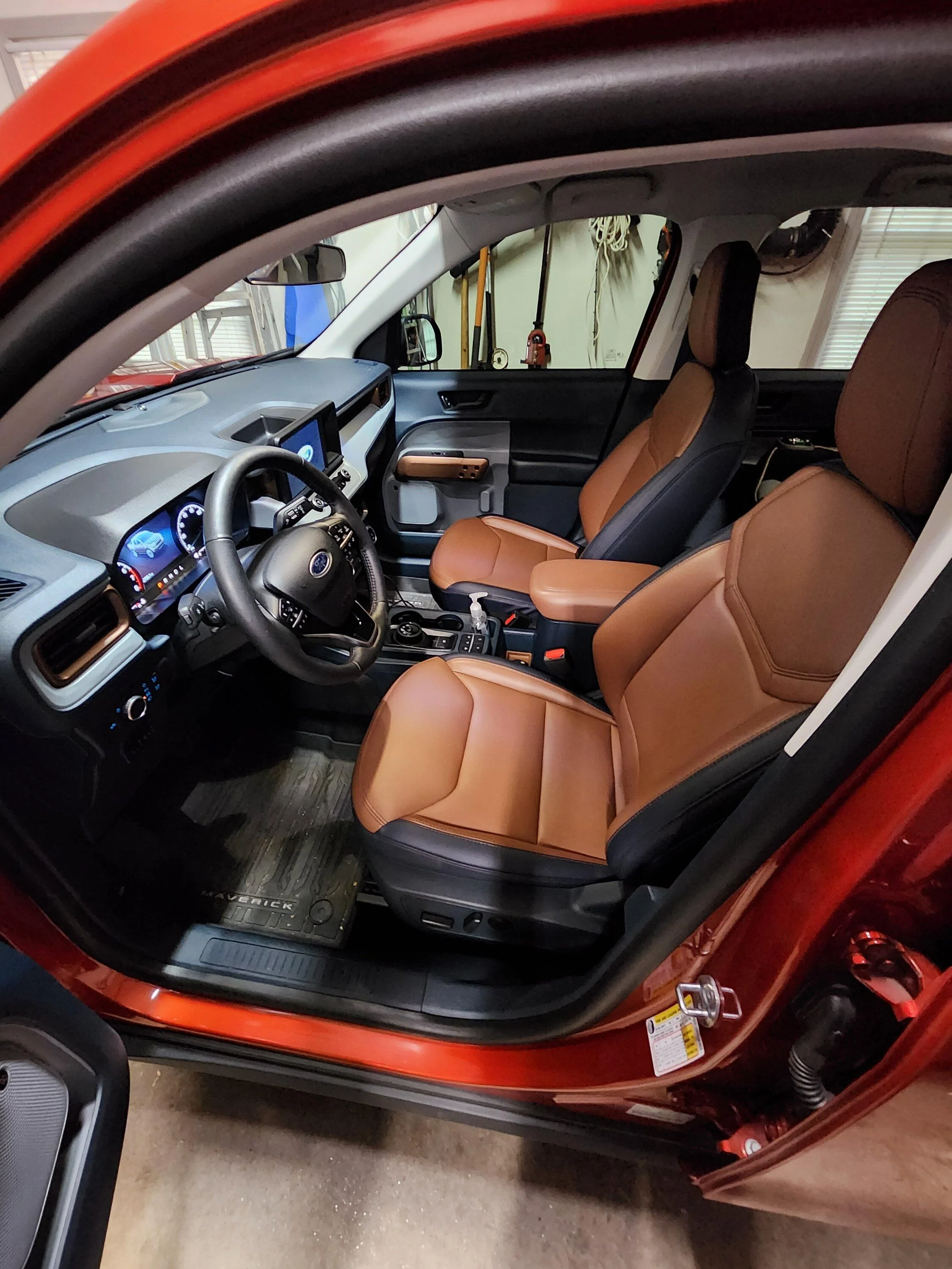 Ford Maverick Best Exterior Color For Lariat Standard Interior 20230802_180423