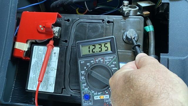Ford Maverick Hybrid +12V Battery Replacement 3A8F91B5-17F7-4B99-A74C-C895BD335EC8