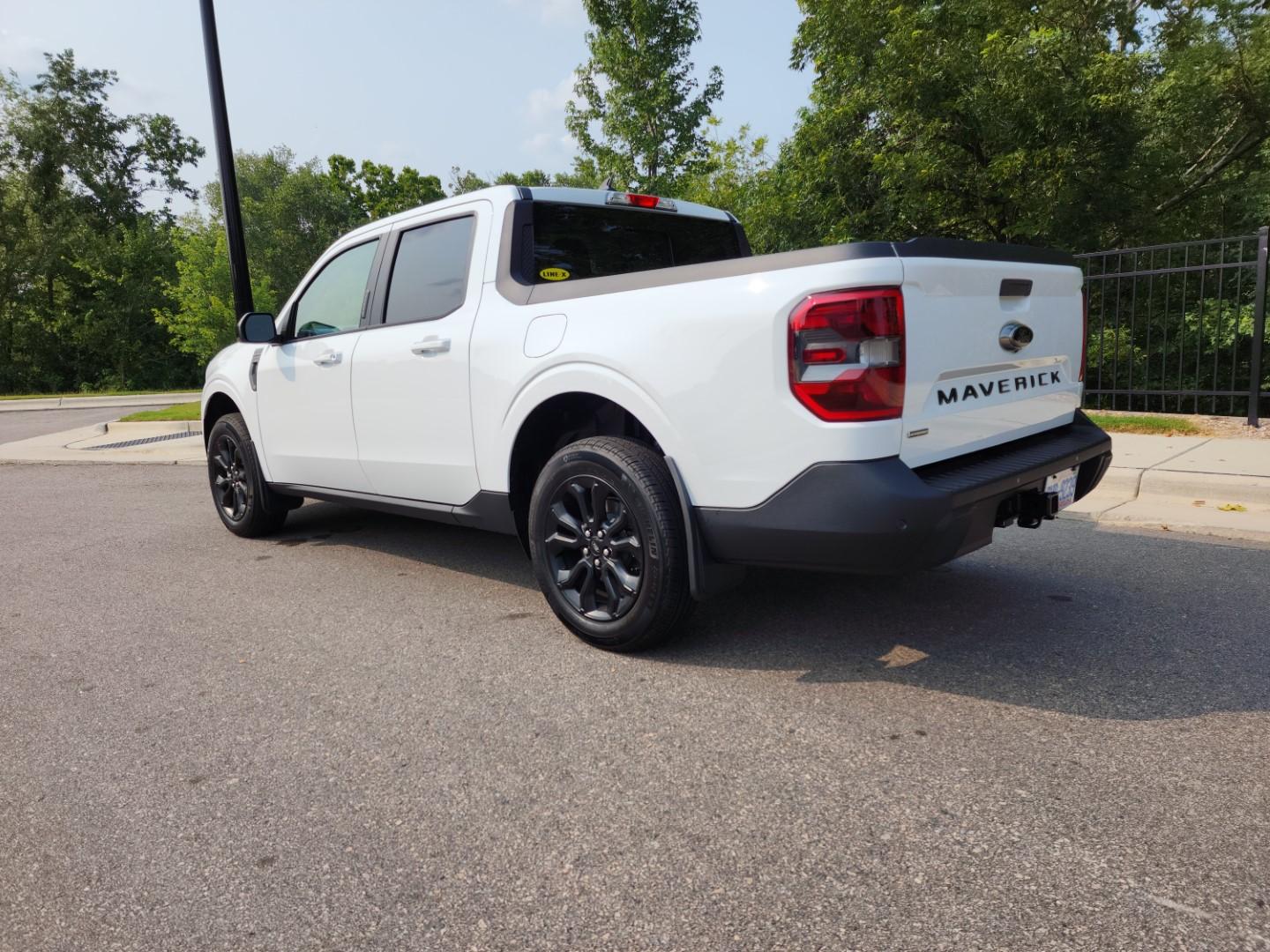 Ford Maverick Bargeld's 2023 Maverick Hybrid Lariat Lux Oxford White w/ BAP + CP360 Assist + Moonroof Build 20230802_164813