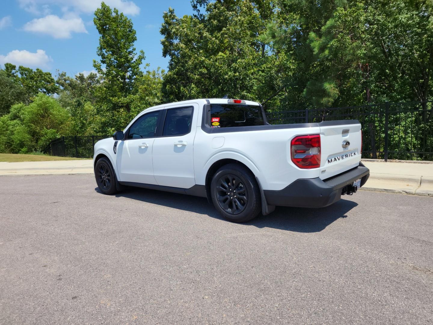 Ford Maverick Bargeld's 2023 Maverick Hybrid Lariat Lux Oxford White w/ BAP + CP360 Assist + Moonroof Build 20230806_125438