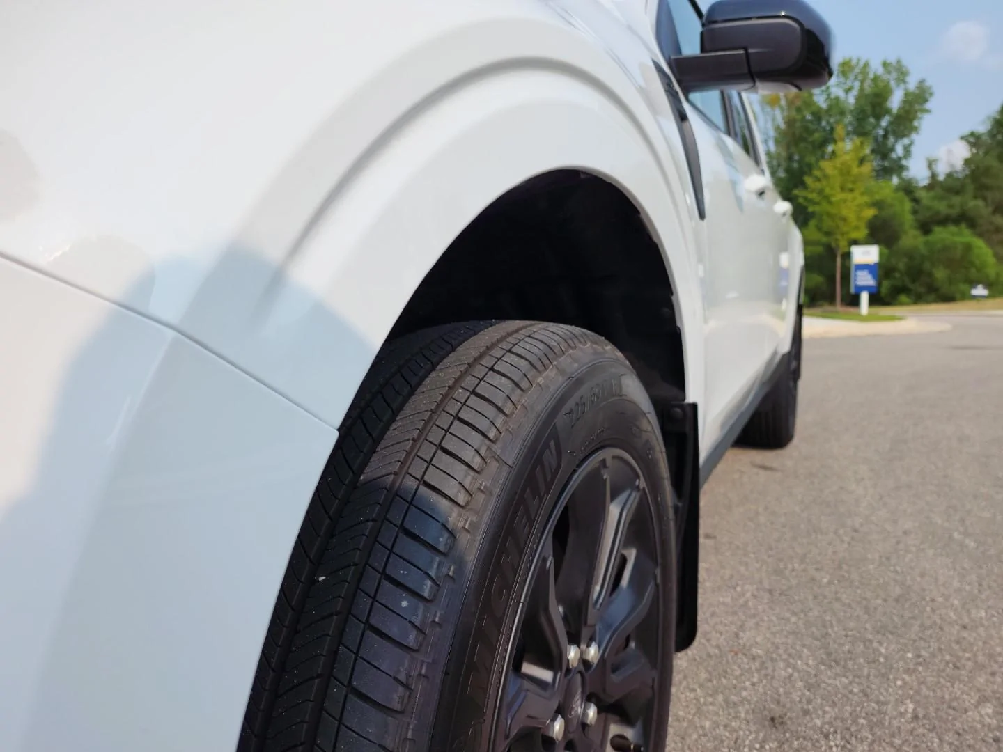 Ford Maverick Bargeld's 2023 Maverick Hybrid Lariat Lux Oxford White w/ BAP + CP360 Assist + Moonroof Build 20230802_164924