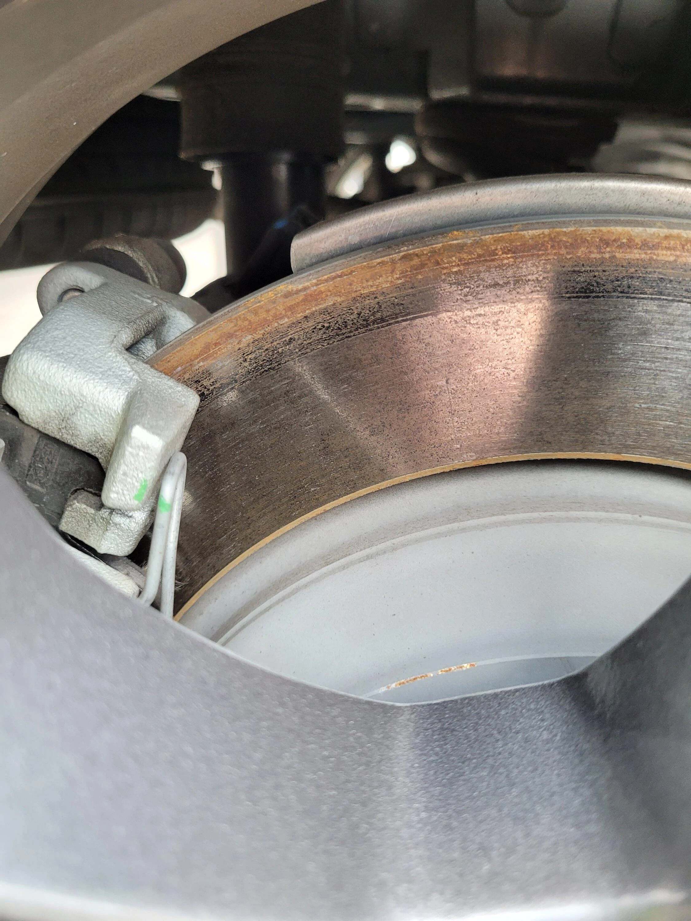 Ford Maverick Brake Pad Toed-In? 20230803_164807