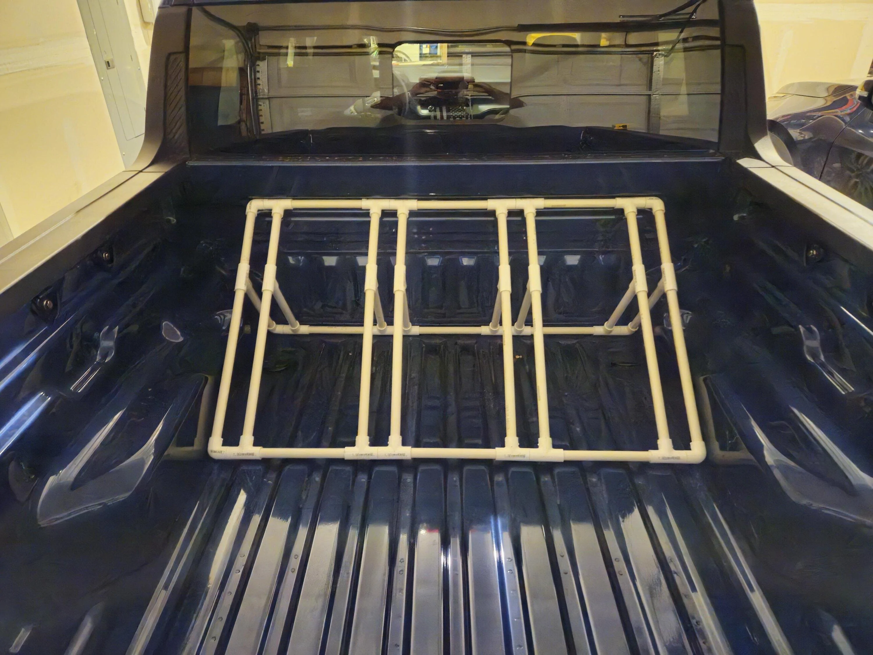 Ford Maverick Maverick fits Four 26" Mountain Bikes pro-PsIkWYH