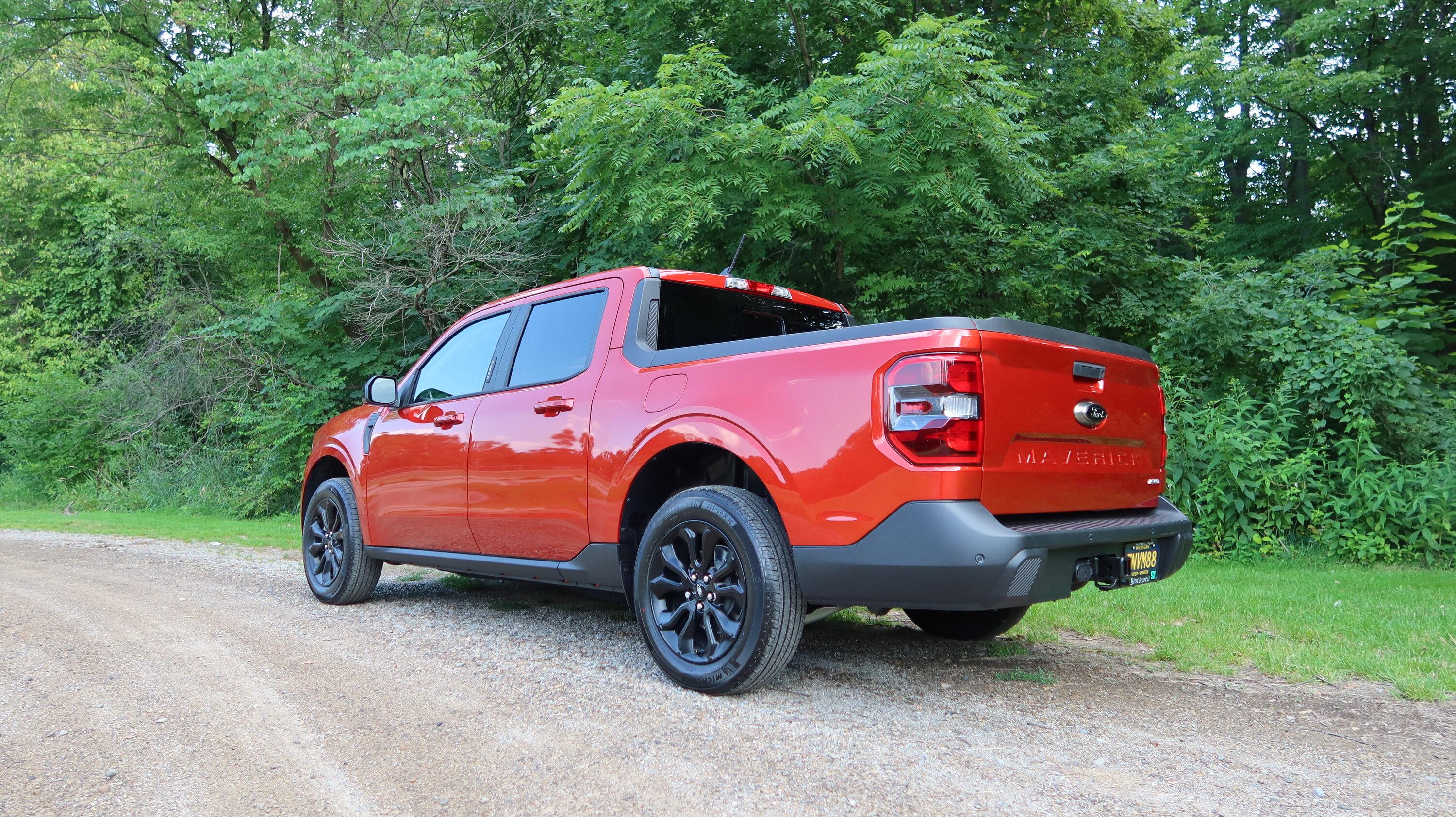 Ford Maverick XSRDetroit's Lariat Lux BAP IMG_1366.JPG