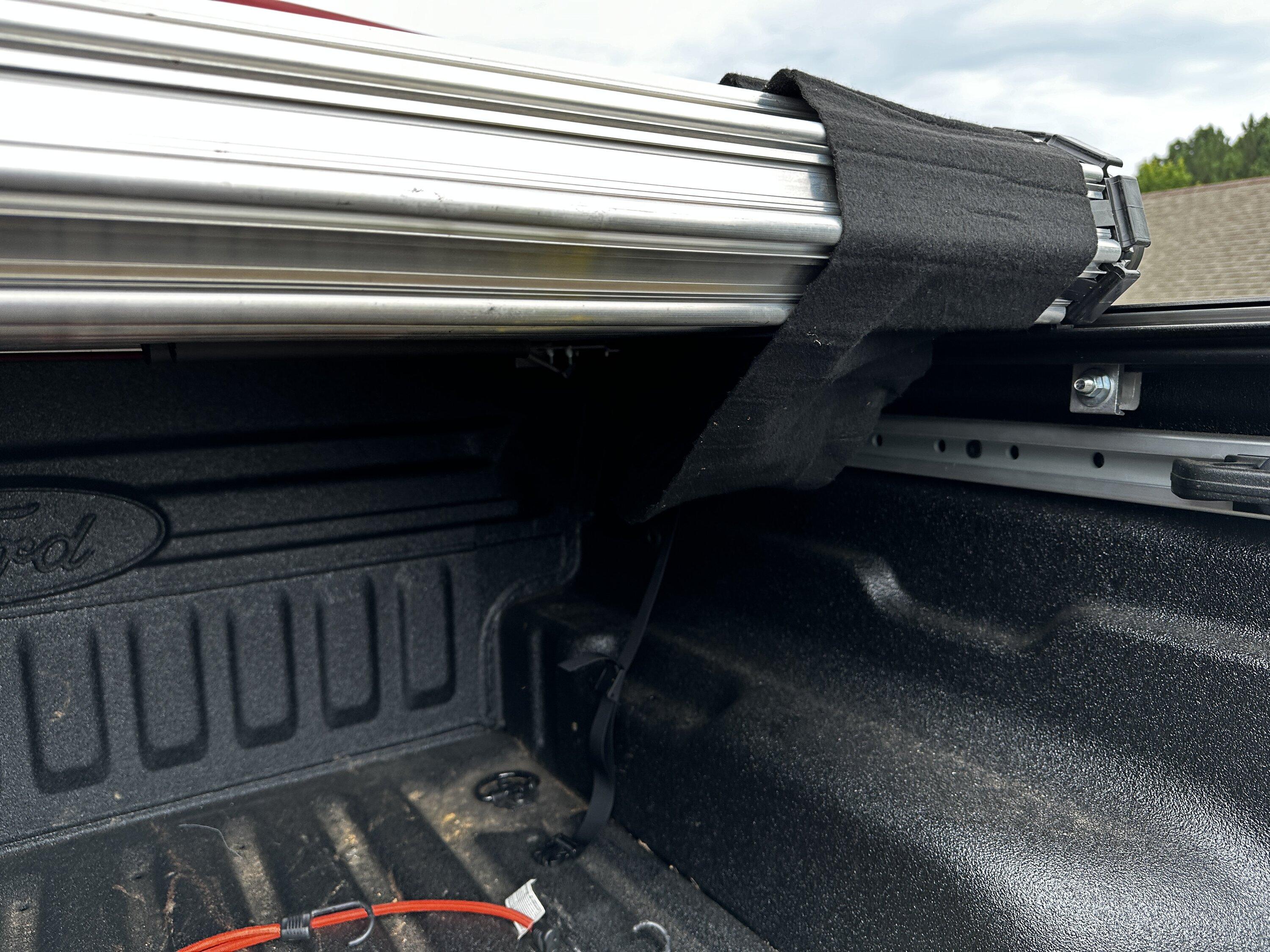 Ford Maverick Ford factory rollup tonneau cover replacement needed for loose felt lining IMG_2358.JPG