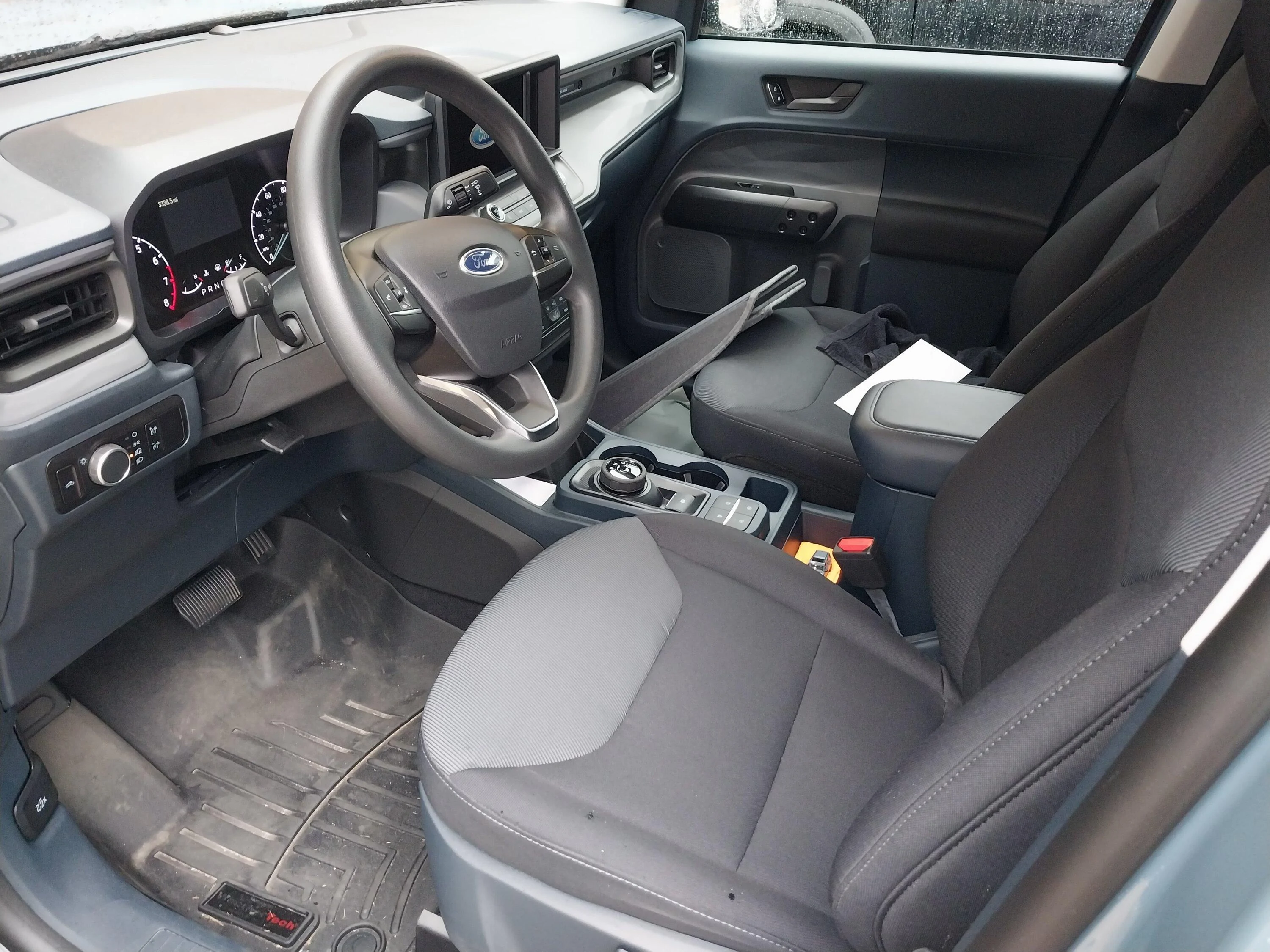 Ford Maverick For the love of XL, show me the inside!! 20230814_093526