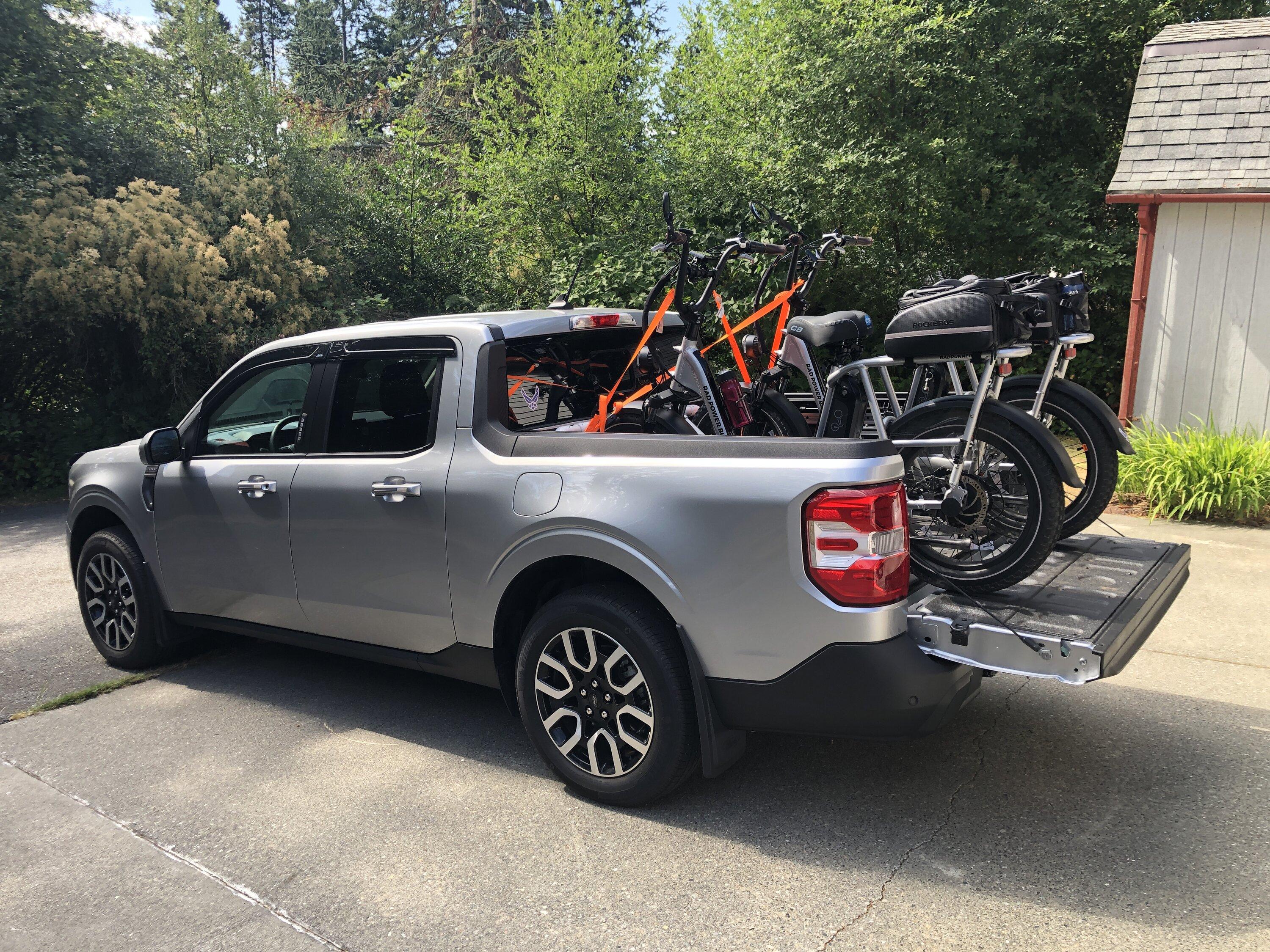 Ford Maverick Maverick fits Four 26" Mountain Bikes IMG_6208.JPG