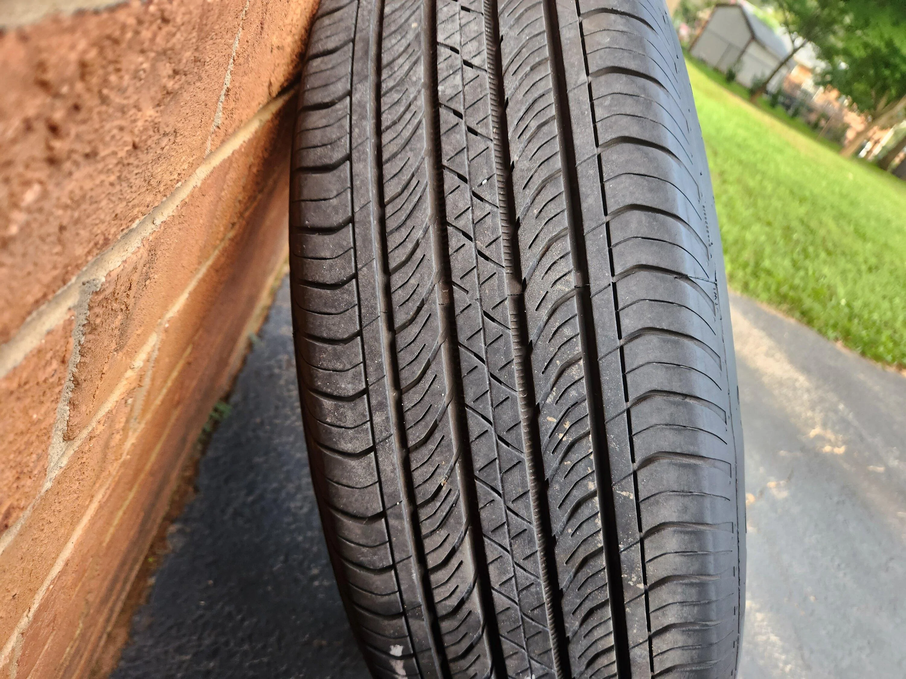 Ford Maverick Maverick XLT Wheels &Tires 20230815_182521