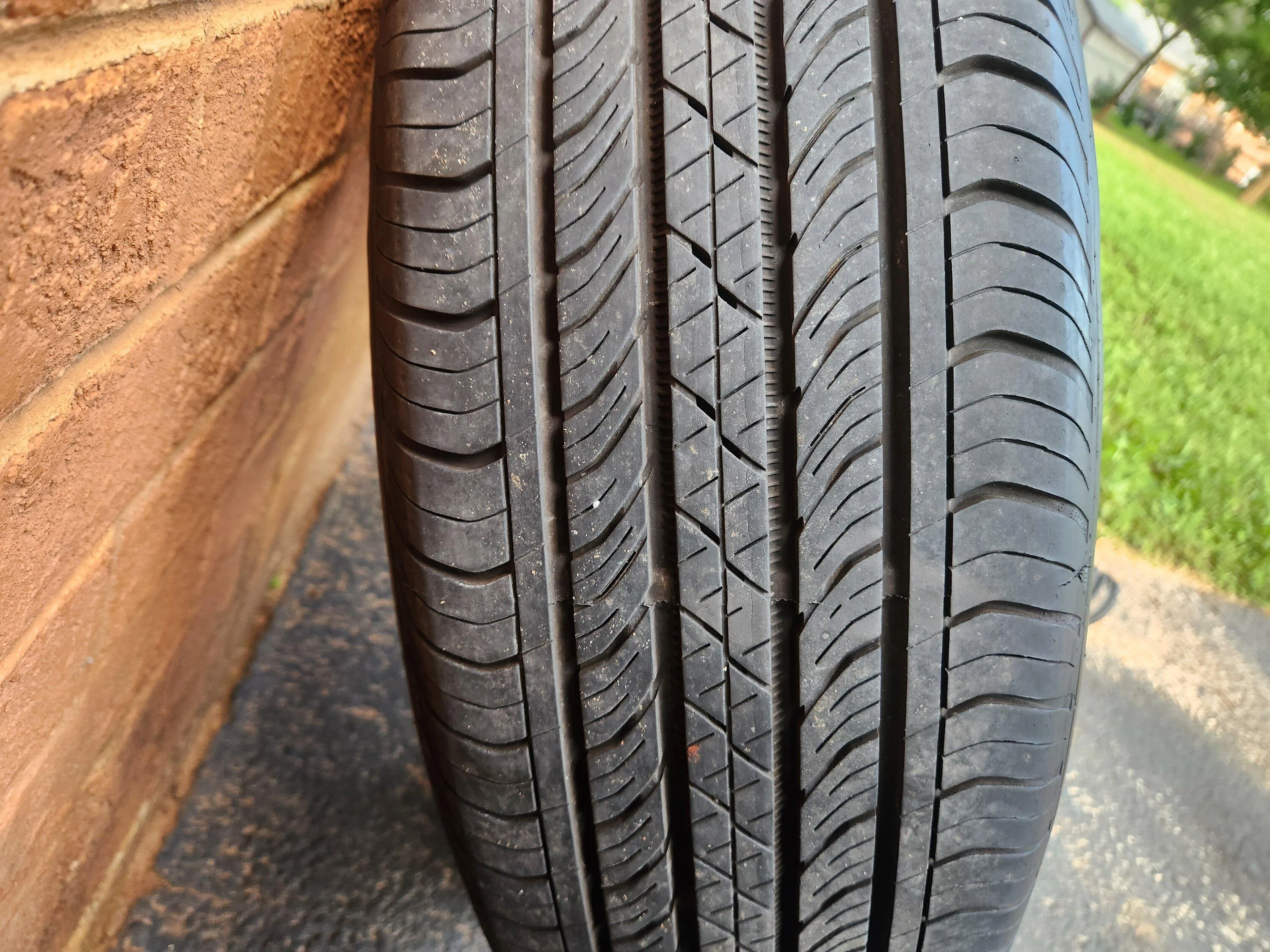 Ford Maverick Maverick XLT Wheels &Tires 20230815_182527