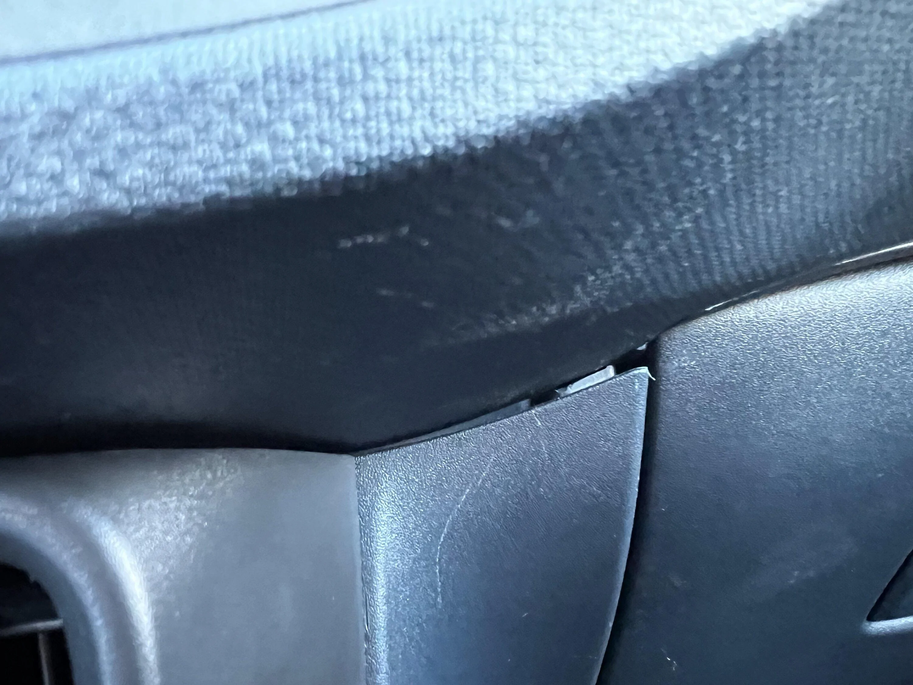 Ford Maverick Do anyone have same dash cover issue/defect on Lariat ? IMG_0456